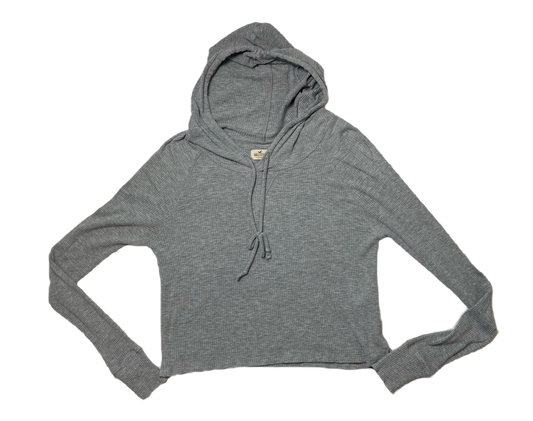 Hollister Grey Cropped Knit Pullover Hoodie Size S  Get cozy with the Hollister Grey Cropped Knit Pullover Hoodie in size S. This playful hoodie features a cropped d