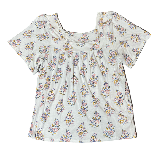 Lucky Brand Flowy Sleeve Print top Lucky Brand square neck with flowy short sleeves and floral print.