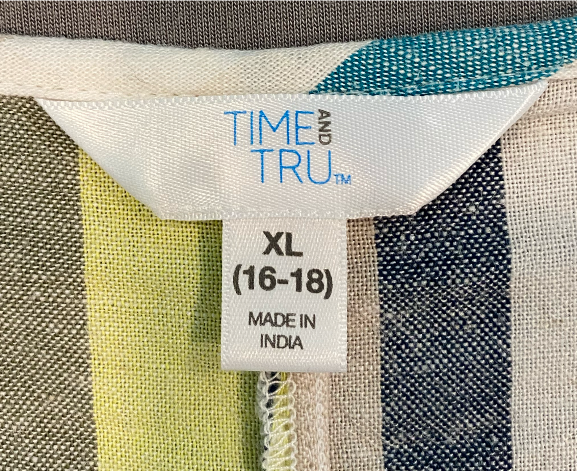 Time & Tru Striped Tie Front Blouse Size XL (16-18) Add some fun to your wardrobe with the Time & Tru Striped Blouse! This colorful linen blend blouse features a