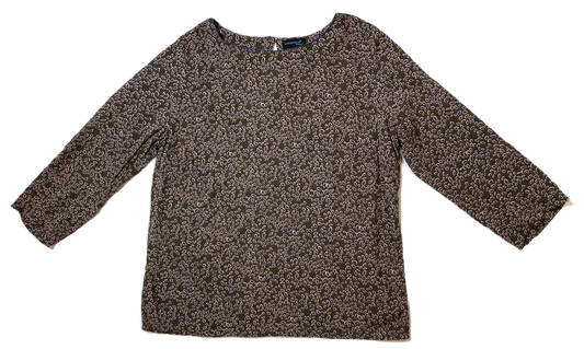 Creation LOlive green with pink and grey print blouse and crew neck.
The colors make this blouse a great basic piece for any closet!Shirts & TopsCreation L 3/4 Sleeve Print BlouseCreation