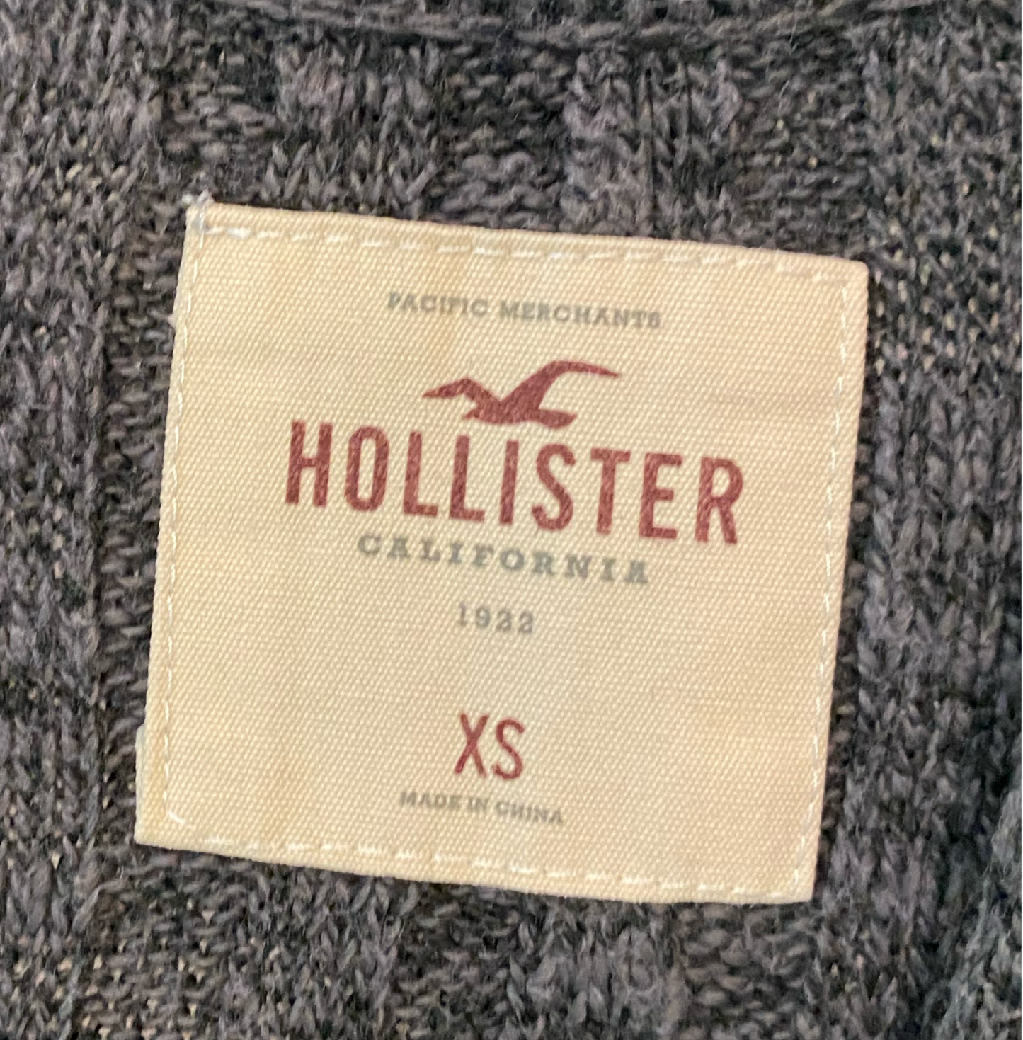 Hollister Long Grey Knit Cardigan Long grey knit open cardigan with white stripes and pockets.