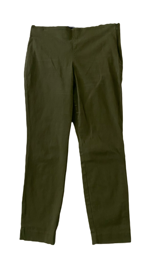 Old Navy Olive Green Side Zip Pants Size 10  The Old Navy Olive Green Side Zip Pants in size 10 are a must-have addition to your wardrobe. With a convenient side zip