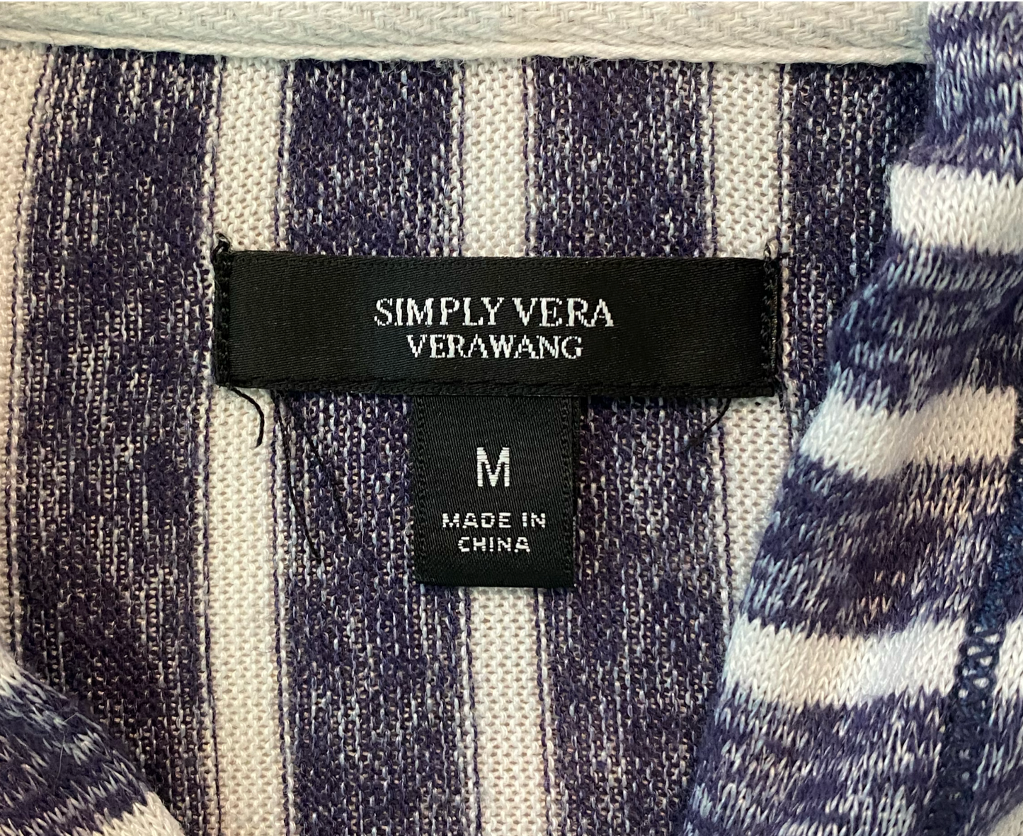 Simply Vera by Vera Wang Striped Hoodie Simply Vera by Vera Wang soft blue and white striped pull over hoodie. Long sleeves, front pocket and drawstring hood.
This is a light weight hoodie and is perfect f