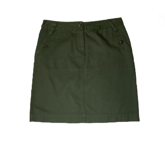 For the Republic Short Green Skirt For the Republic short straight green skirt with pockets.
Wear this as a neutral color with sandals and a denim jacket for an easy day out and about.