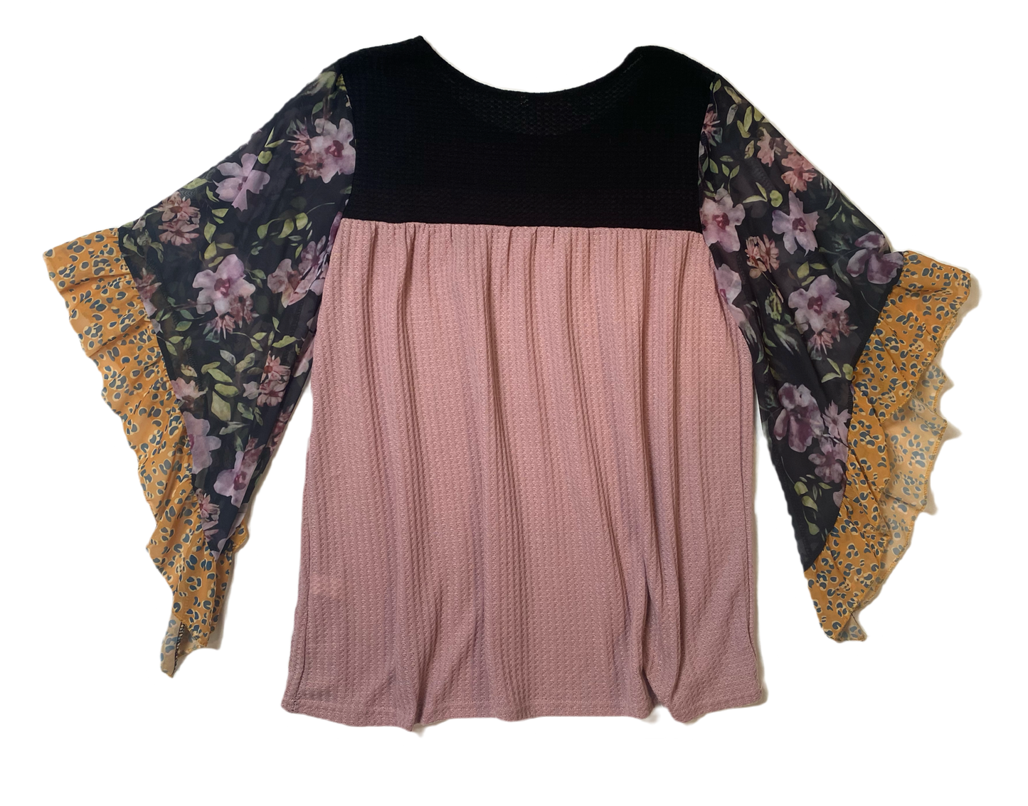 UnmarkedMauve and black shirt with multi colored flowy printed sleeves.
What a great shirt to transition into Fall with!! Pair with leggings or jeans.Womens TopsMauve Shirt with Flowy Printed SleevesFlowy Printed Sleeves