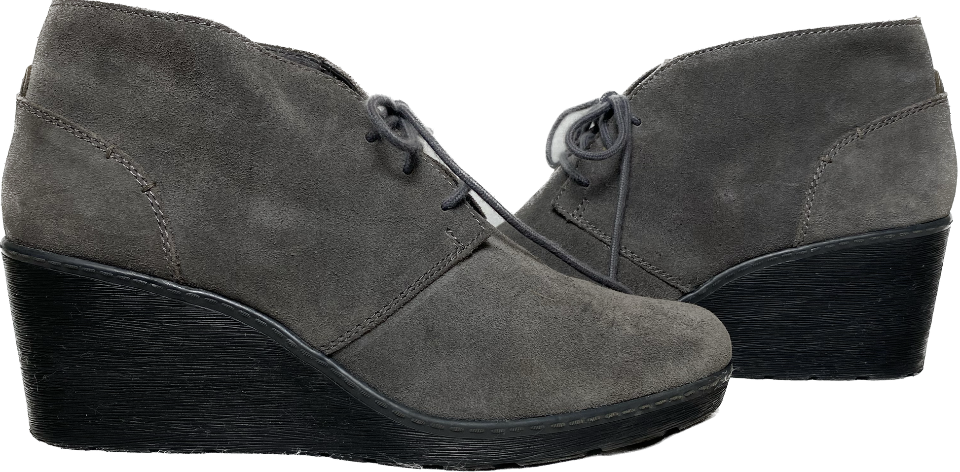 Collection by Clarks Grey Suede Wedge Lace Up Shoes Elevate your style with these Collection by Clarks grey suede wedge lace up shoes. With a cushion soft insole and
