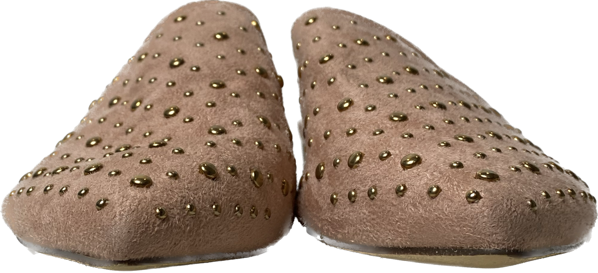 Bonnibel Blush Suede Mules with Rose Color StudsSuch a beautiful shoe! Perfect for that Fall day that is still a bit warm.
Wear this mule as a neutral with any color!