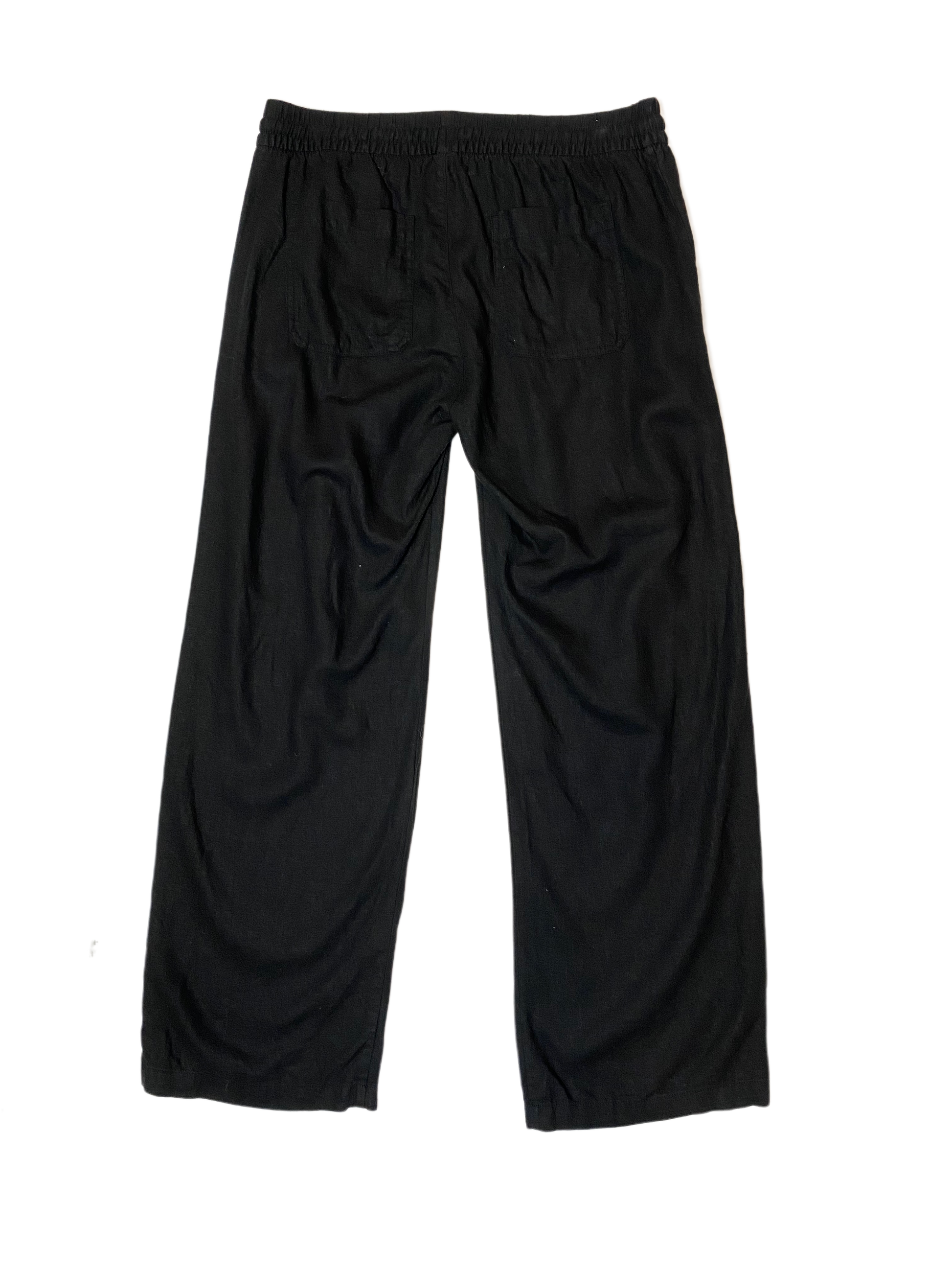 Old Navy Black Pull-On Pant Classic linen pants made flowy and soft with added rayon. The elastic drawstring waist and pockets makes these the "go to every time" pant!