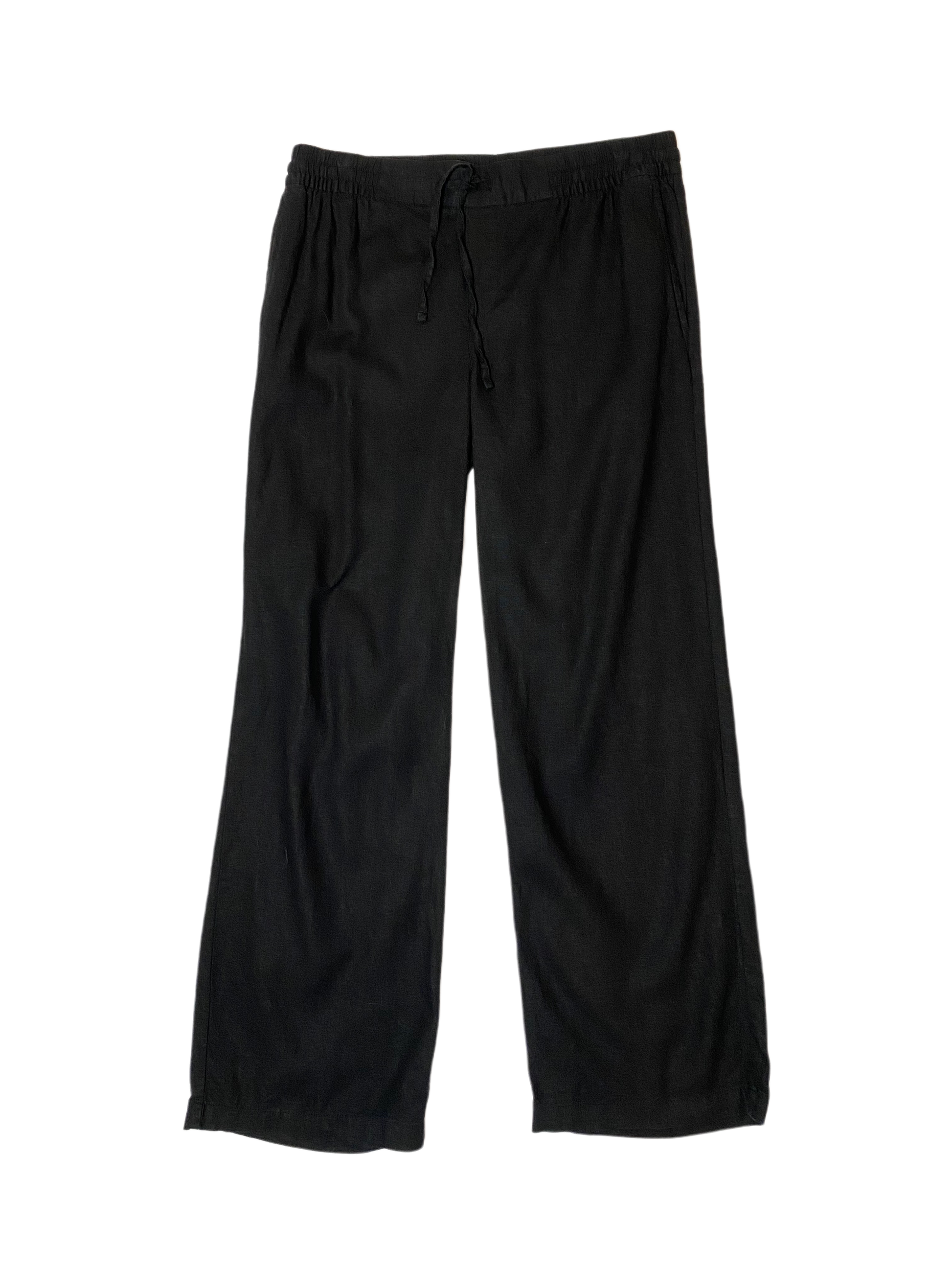 Old Navy Black Pull-On Pant Classic linen pants made flowy and soft with added rayon. The elastic drawstring waist and pockets makes these the "go to every time" pant!