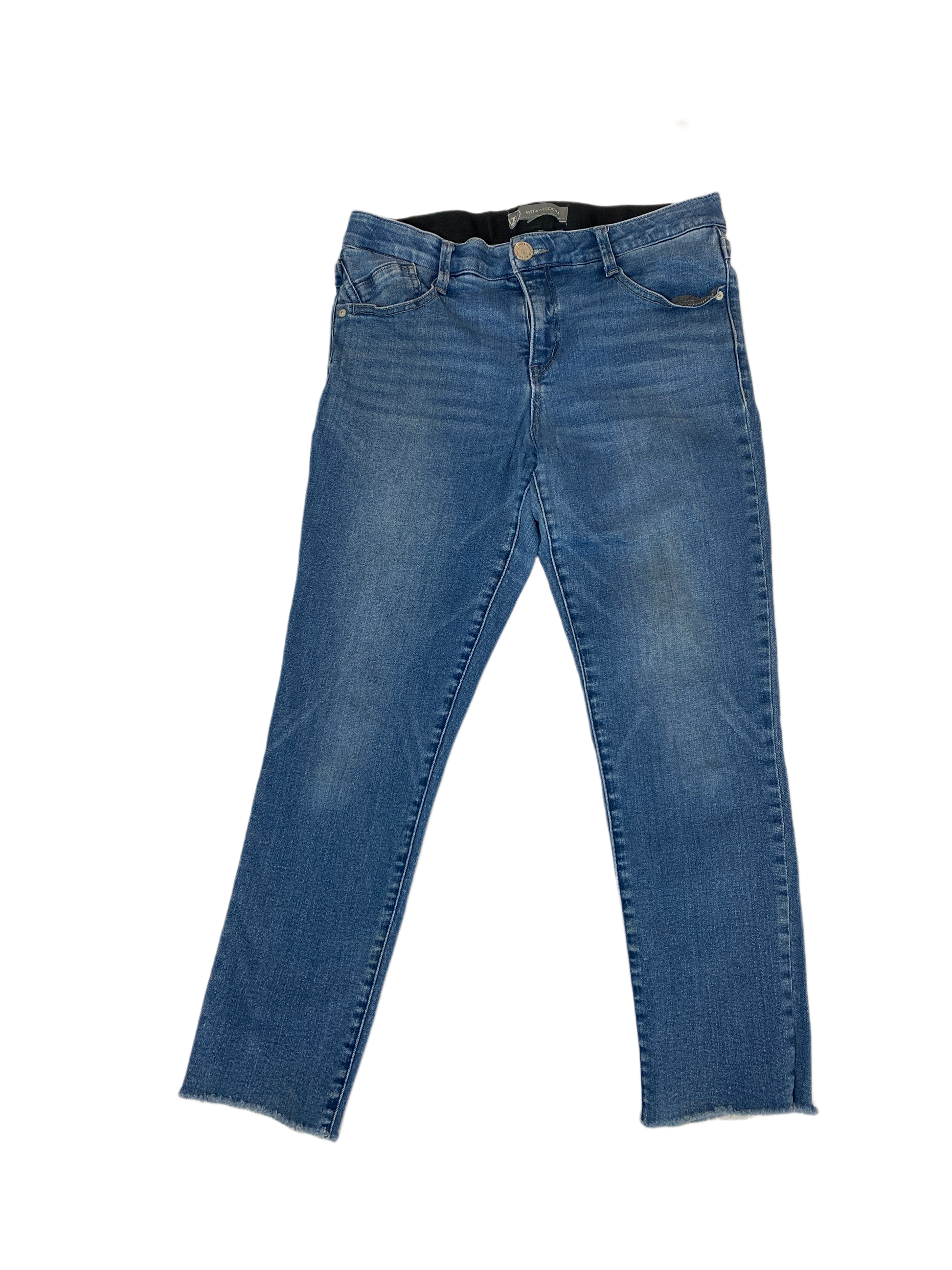 Wit & Wisdom Medium Wash Raw Hem Denim Jeans Size 8P  Redefine denim with the quirky Wit & Wisdom Medium Wash Raw Hem Denim Jeans in size 8P. The medium wash offers