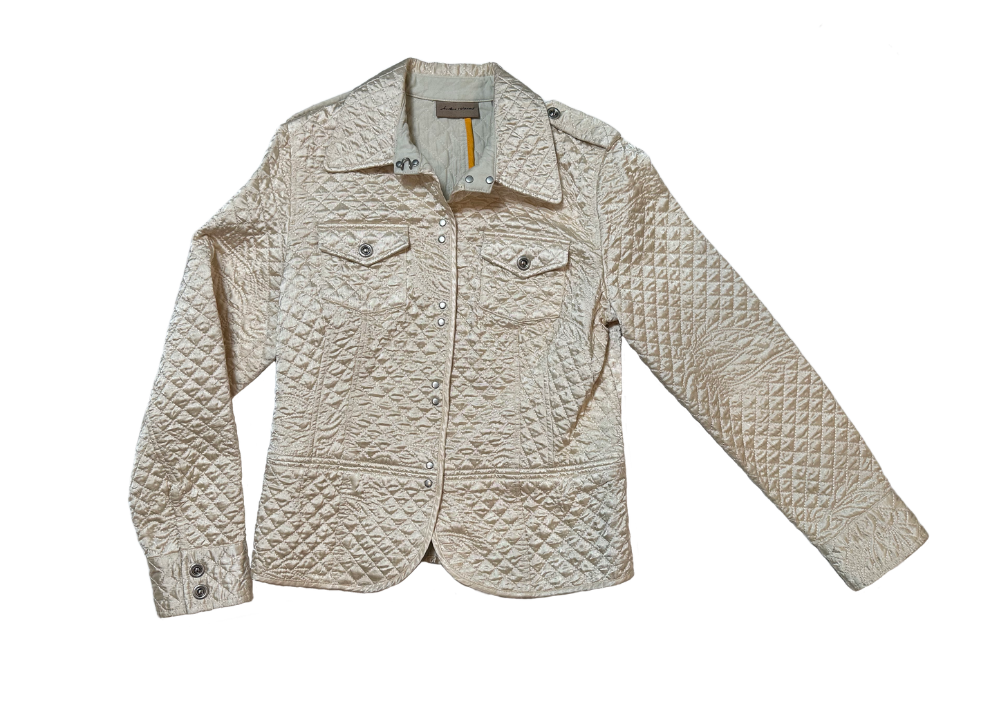 i.e. relaxed Cream Quilted Jacket with Metal Hook ClosuresWhat a beautiful jacket. So much thought went into all the details. From a pattern sewn within the quilting, epaulets, to smooth brushed metal hook closures. This jarelaxed Cream Quilted JacketJacket