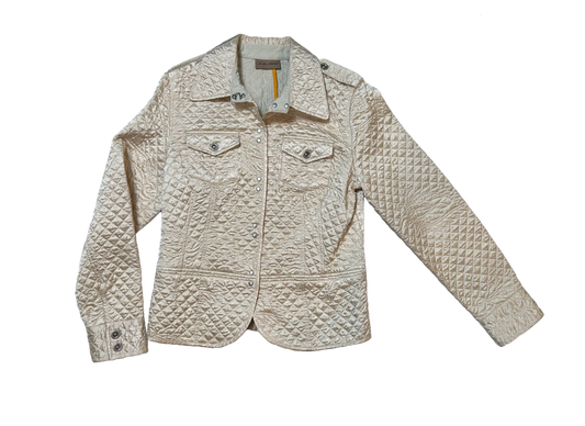 i.e. relaxed Cream Quilted Jacket with Metal Hook ClosuresWhat a beautiful jacket. So much thought went into all the details. From a pattern sewn within the quilting, epaulets, to smooth brushed metal hook closures. This jarelaxed Cream Quilted JacketJacket