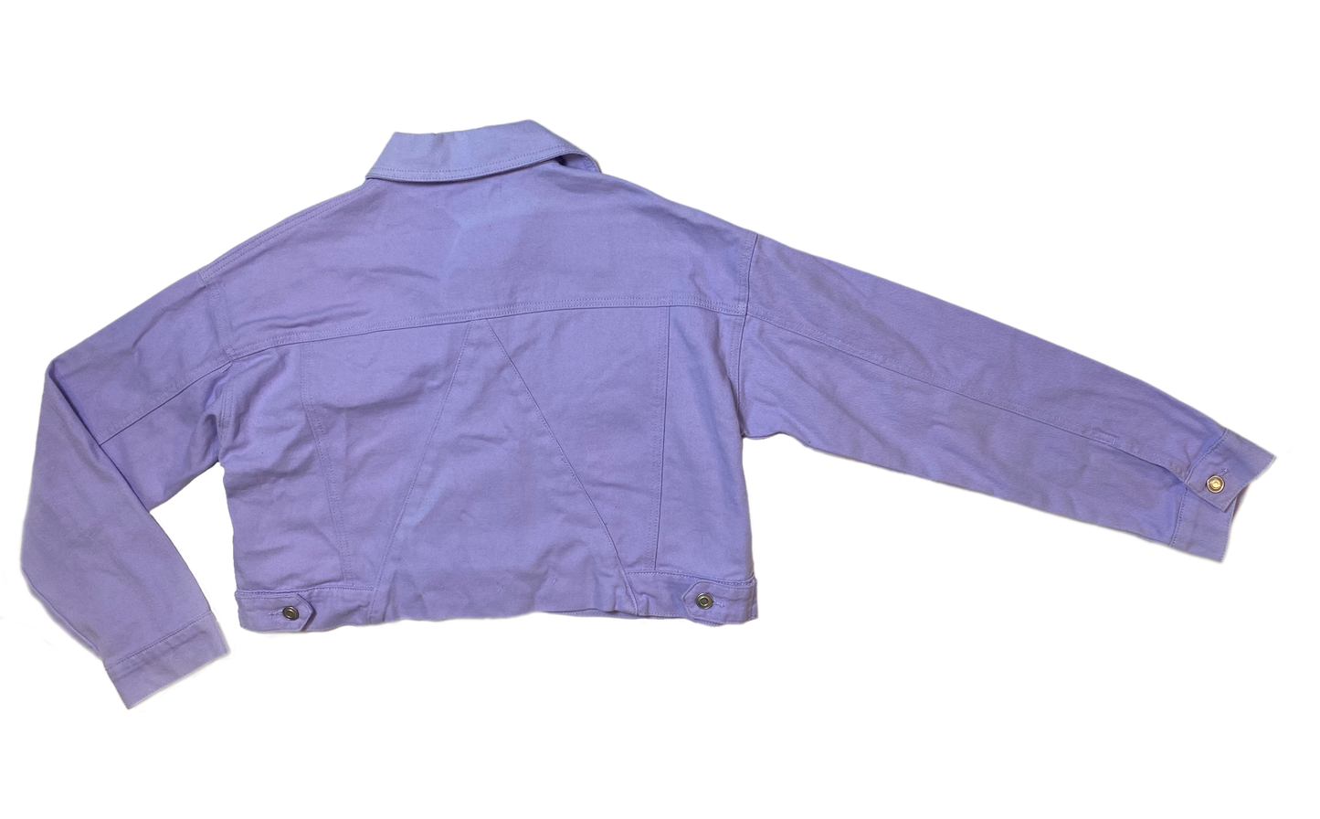 Forever 21 Lavender Crop Denim JacketLove this jacket! It's the ideal color to wear in any time of the year!
Pair this with a plaid shirt, jeans and boots, or a sundress and espadrilles.