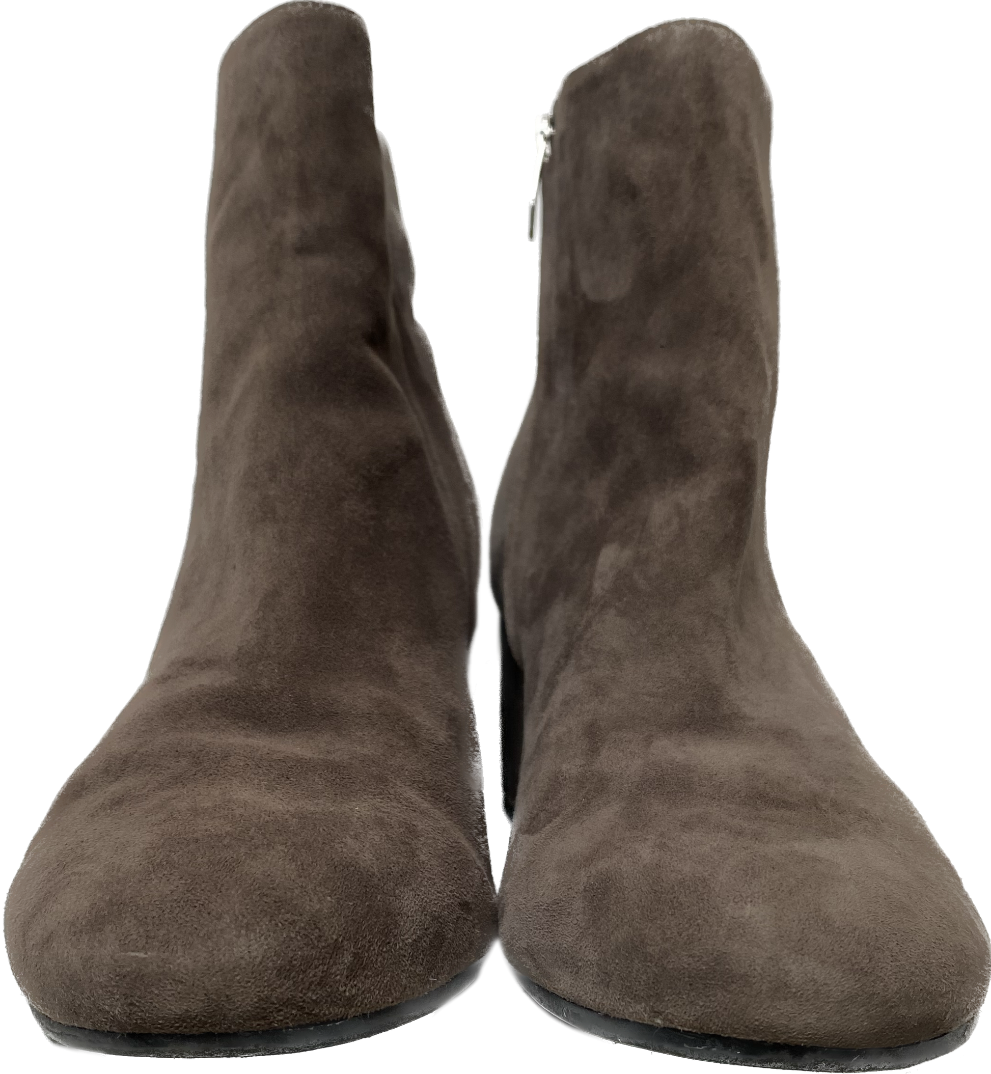 Marc Fisher Tan Suede Ankle BootsBeautiful tan suede boots with side zip and suede covered heel.
These stylish boots will pair with your jeans or tights and dress for a cozy Fall look.Marc Fisher Tan Suede Ankle BootsShoes