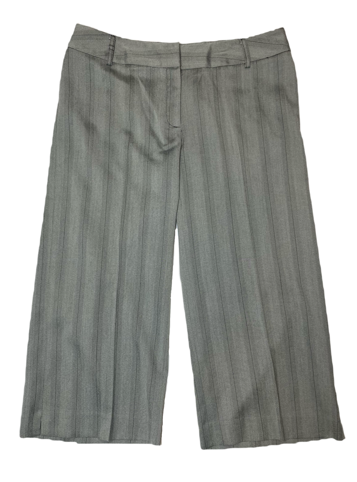White House Black Market Grey Wide Leg CaprisGrey with thin black stripe wide leg capris. Flat front with back slit pockets.
Wear in the summer with heels or in the fall with boots! Cute year round!