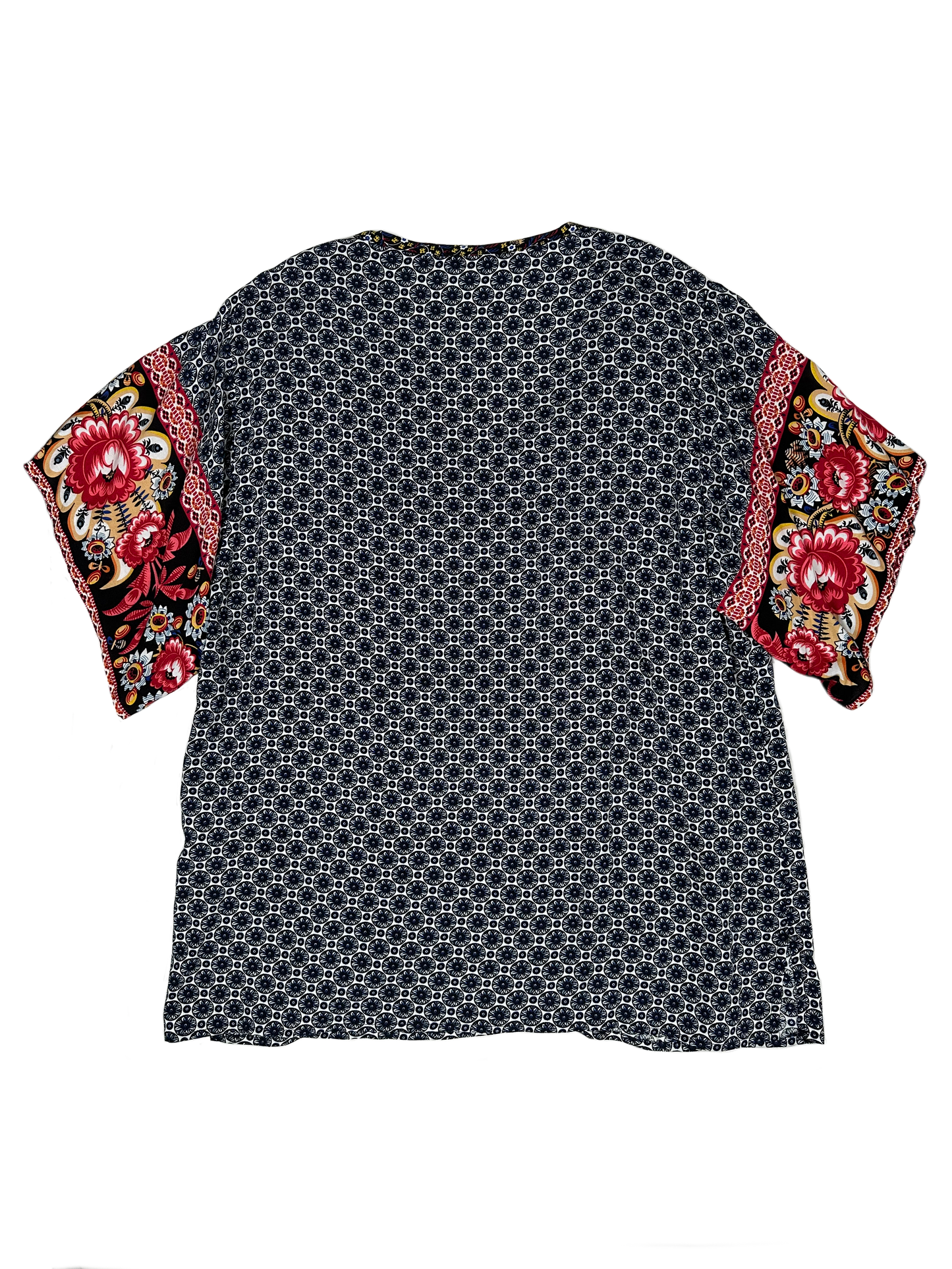 Weekend by Suzanne Betro Printed Short Sleeve Blouse Freshen up your look with this weekend-ready top from Suzanne Betro! Its light rayon fabric and playful print will be sure to make a statement. And don’t forget the