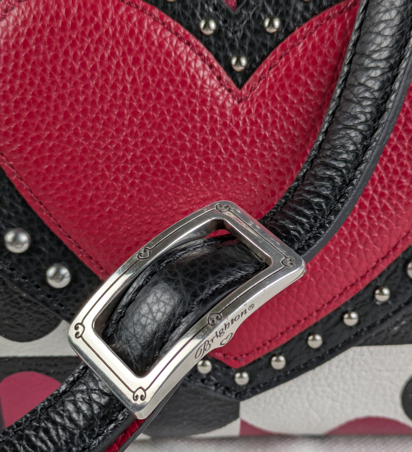 Brighton Love You With All Our Hearts Tom Clancy Look Of Love Messenger Bag