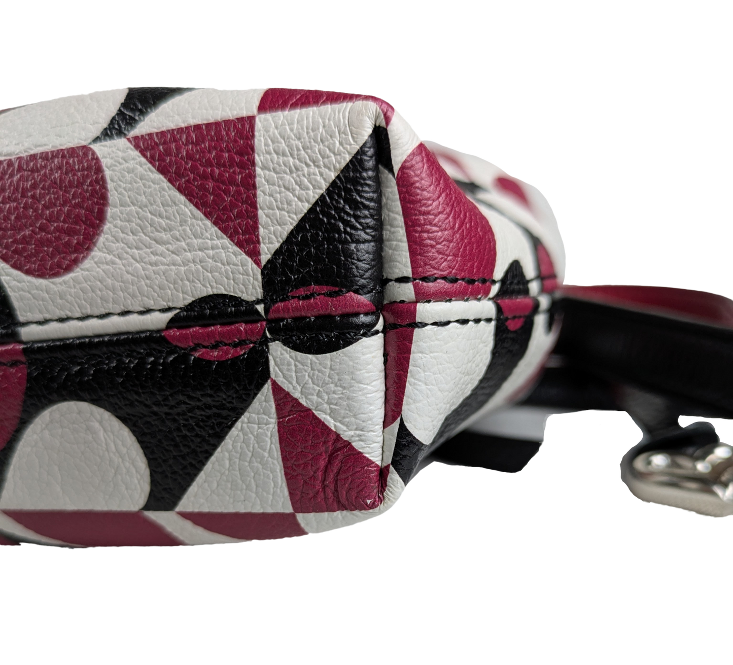 Brighton Love You With All Our Hearts Tom Clancy Look Of Love Messenger Bag