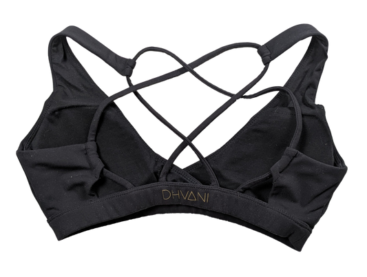 DHVANI Black Criss-Cross Sports Bras Size Small Get ready to slay your workout with DHVANI Black Criss-Cross Sports Bras (Size Small). Featuring criss-cross straps a