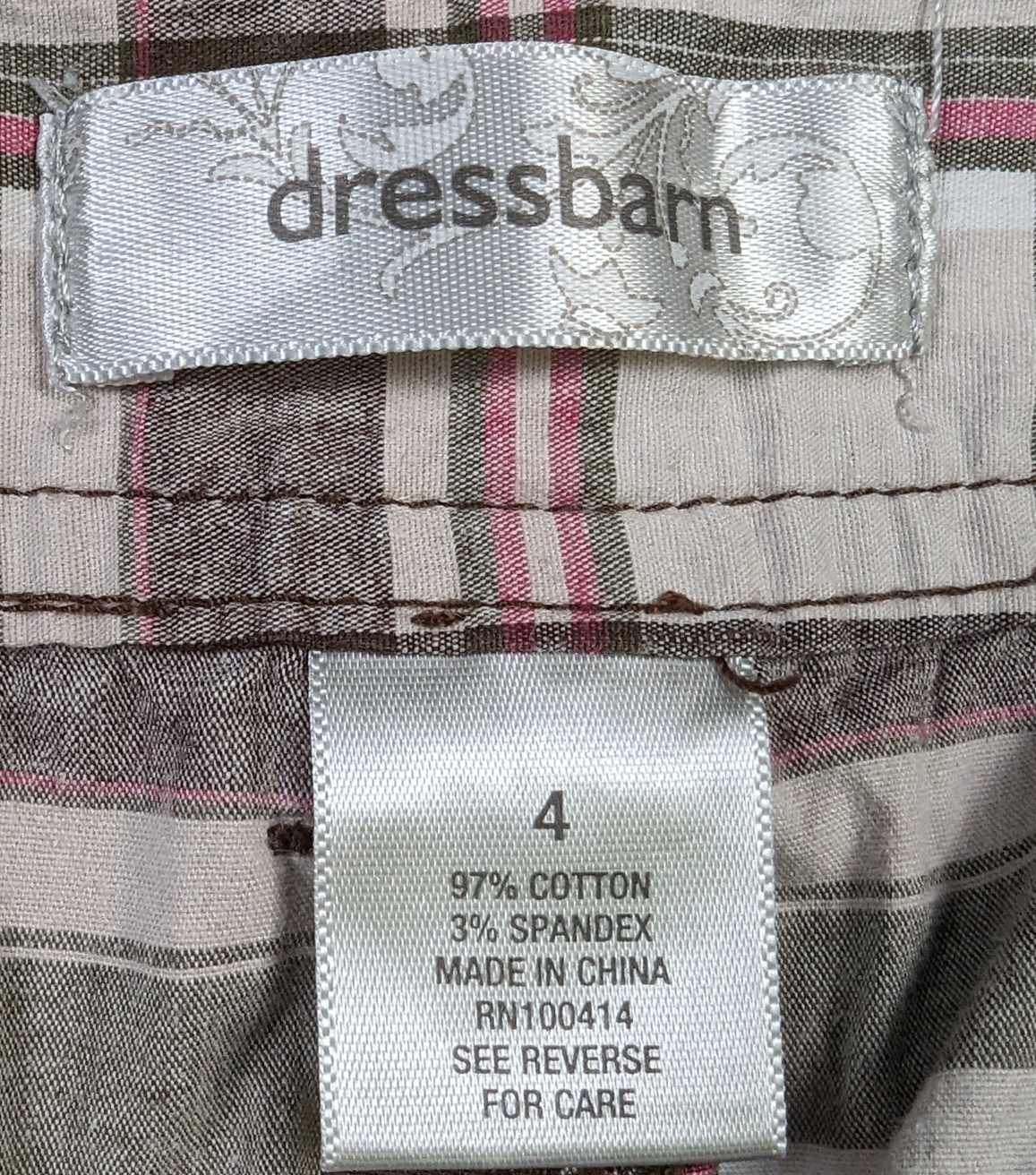 Dress Barn Plaid Bermuda Shorts Size 4 Step into Style with these