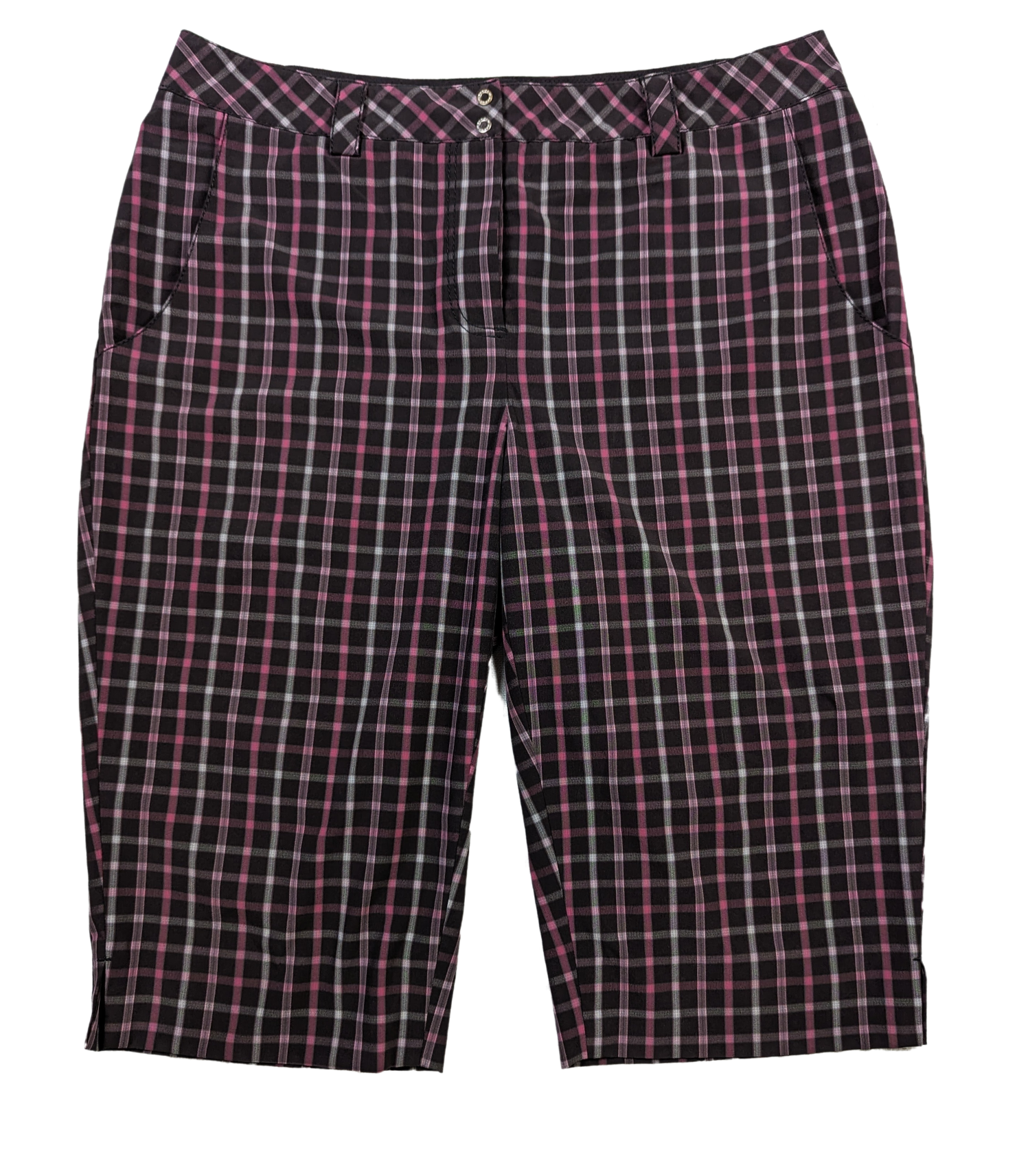 Annika Cutter & Buck Black Plaid Bermuda Golf Shorts Size 8 Take on the golf course in style with Annika Cutter &amp; Buck Black Plaid Bermuda Golf Shorts. These sho