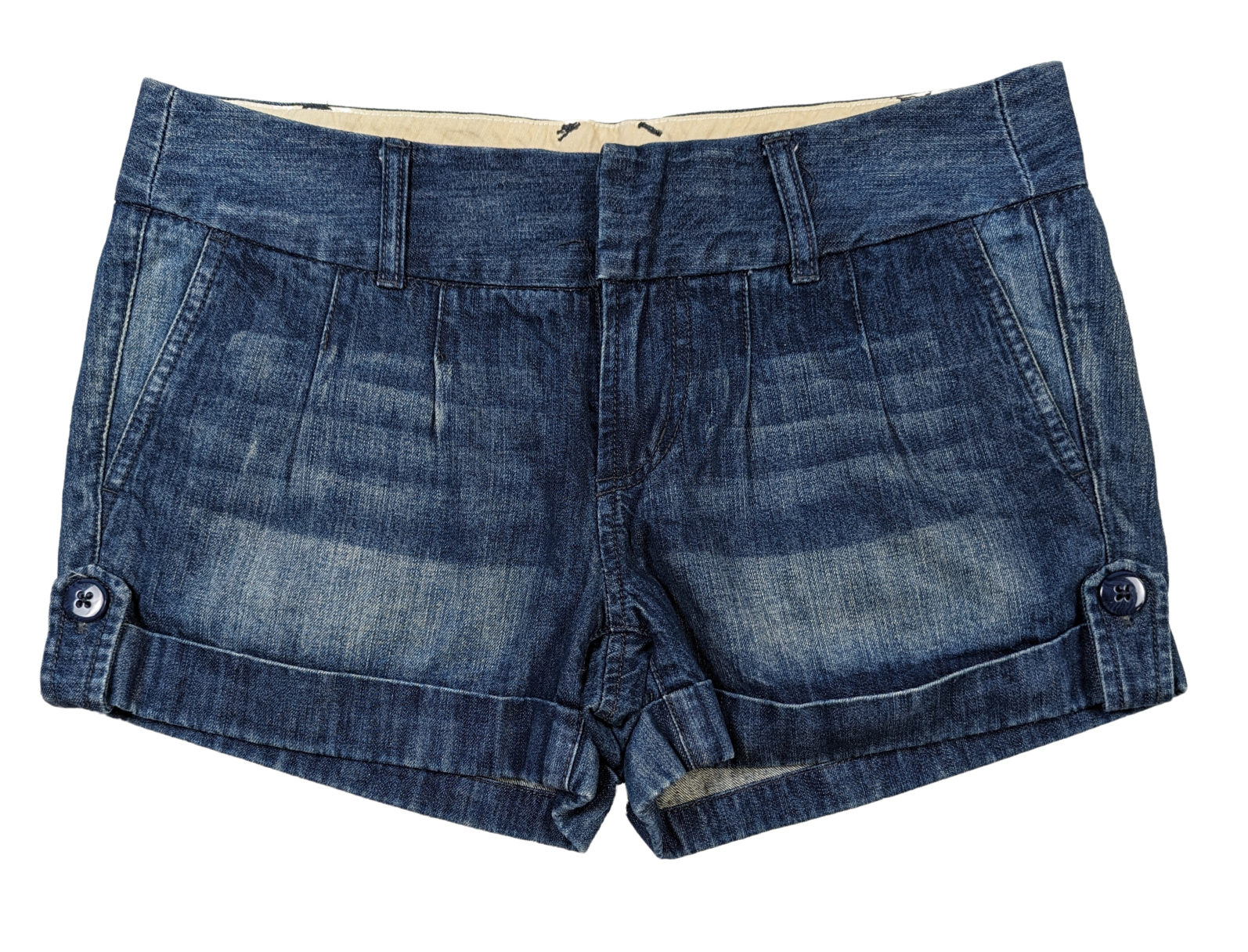 Fossil Denim Short Shorts Size 27 Experience style and comfort with Fossil Denim Short Shorts in size 27. These shorts feature a trendy button tab on the hem, conven