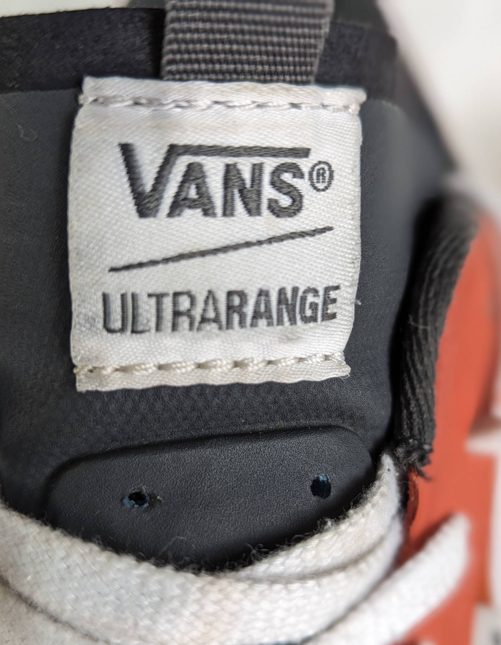 Vans Ultra Range Mens Sneakers Size 10