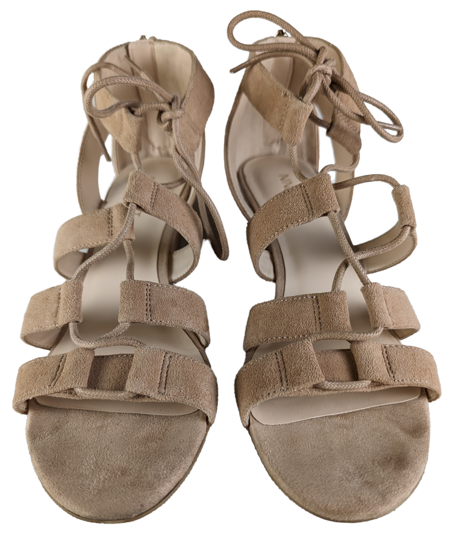 Nine West Tan Suede Wedge Gladiator Sandals Size 8 Step up your sandal game with these Nine West Tan Suede Wedge Gladiator sandals in size 8! The gladiator style add