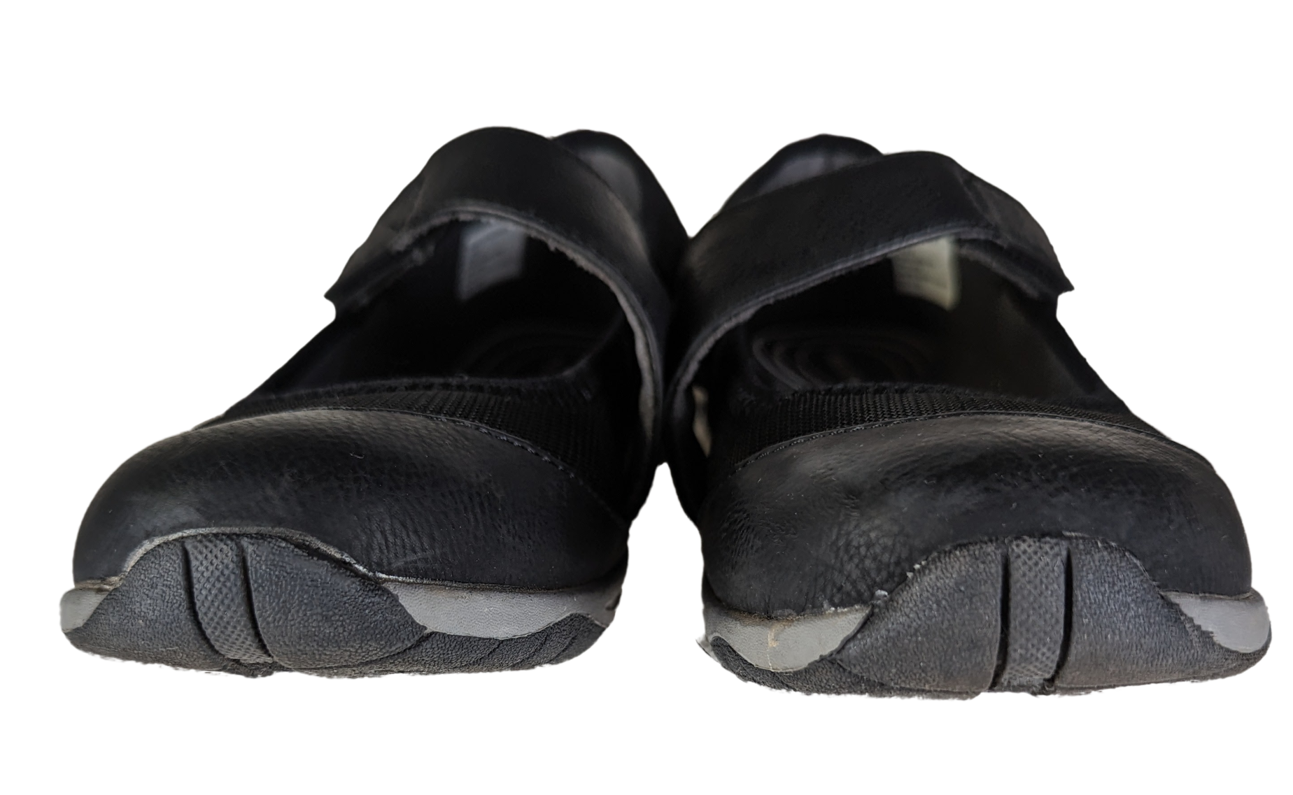 Mountrek Melissa Black Mary Janes EUC size 7 1/2 Explore in comfort with Mountrek Melissa Mary Jane style shoes. Made of durable black leather and nylon, these shoes