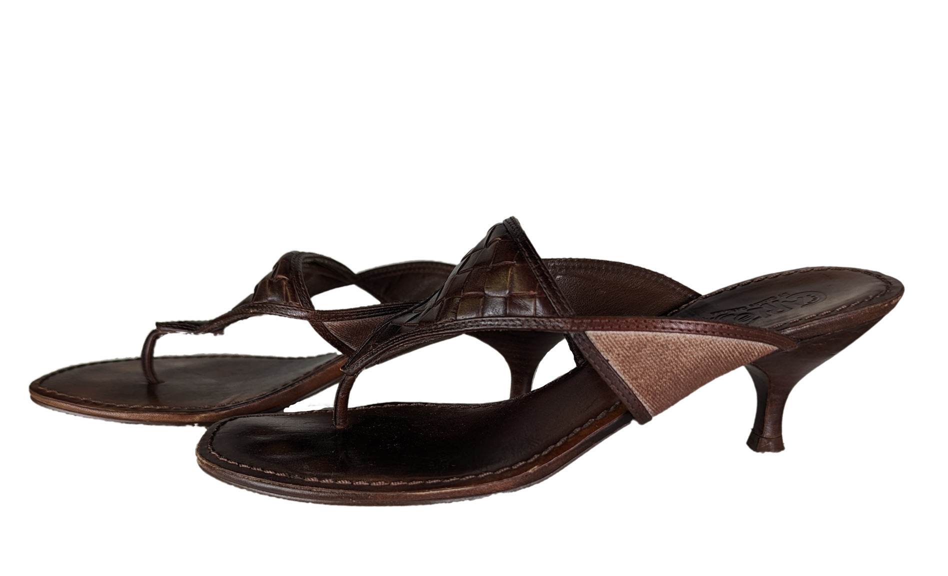 Carlos Santana Safari Kitten Heel Sandals Size 7 1/2   Step into a wild adventure with Carlos by Carlos Santana Safari Kitten Heel Sandals! These stunning shoes feat