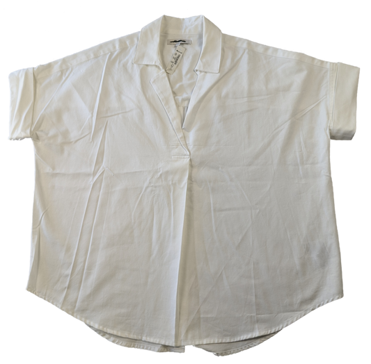 Madewell Courier Button Back Shirt in Pure White Size Small Elevate your wardrobe with this Madewell Cotton/Modal Blend Courier Short Sleeve Tunic. Lightweight and c