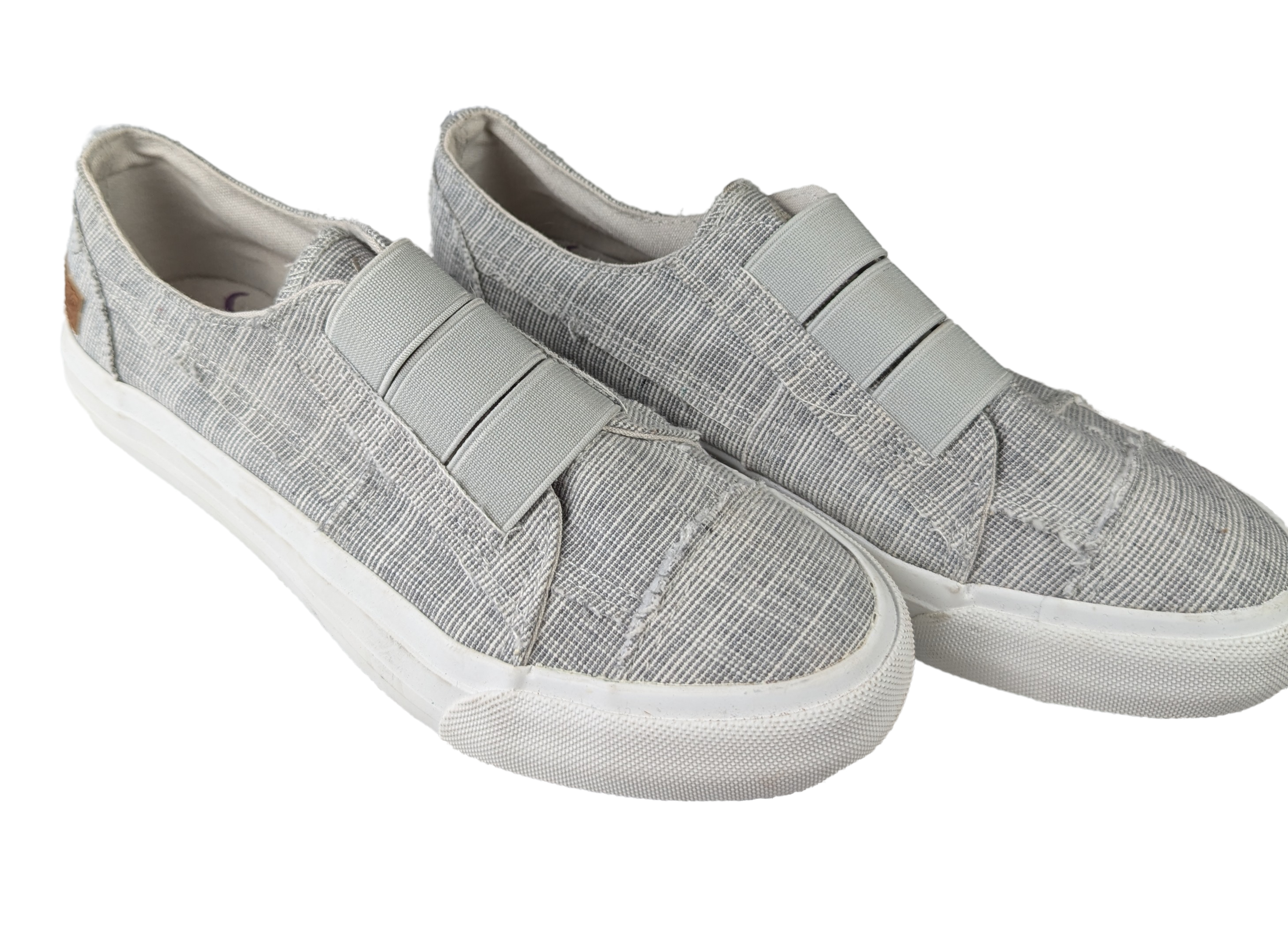 Blowfish Gray Maura Surfer Slip-on Sneakers Size 7 Get ready to ride the wave in style with our Blowfish Gray Maura Surfer Slip-on Sneakers! Made with durable and co