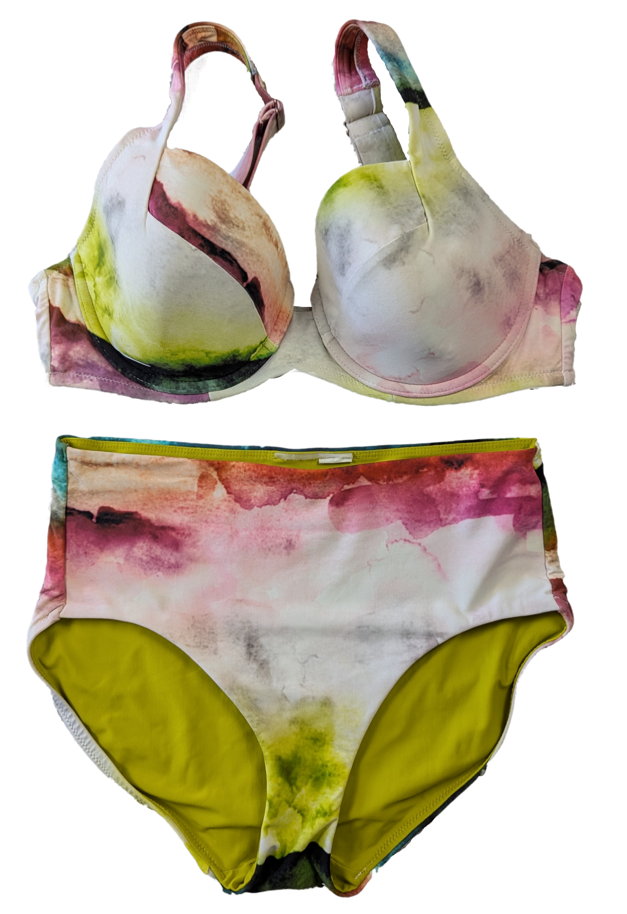 CALIA by Carrie Underwood Tie Dyed 2-piece Underwire swimsuit Get ready to make a splash with the Calia Tie Dyed 2-piece swimsuit! Designed by Carrie Underwood, this