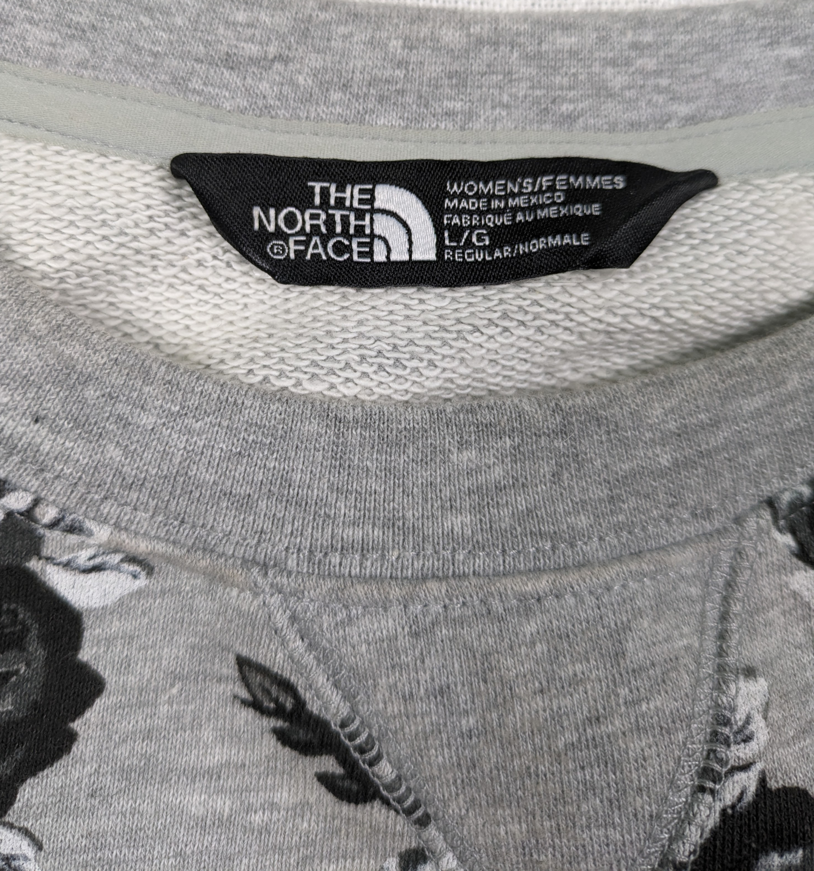 The North Face Gray Sweatshirt with Black Rose Print Size Large