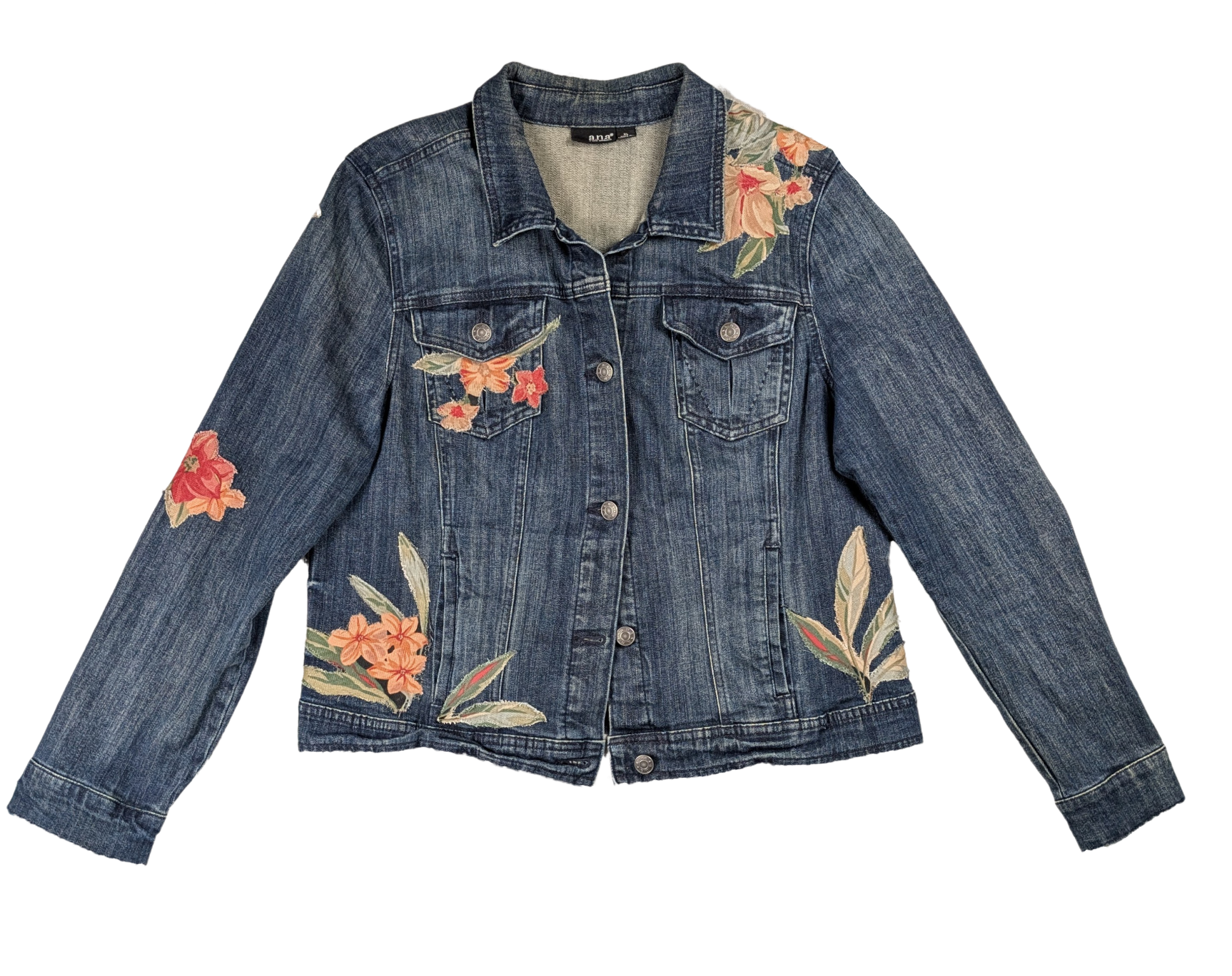 Refreshed - ANA Upcycled Denim Jacket Size XL Elevate your style and make a positive impact with the ANA Upcycled Denim Jacket. Made with tropical fabric and a sligh