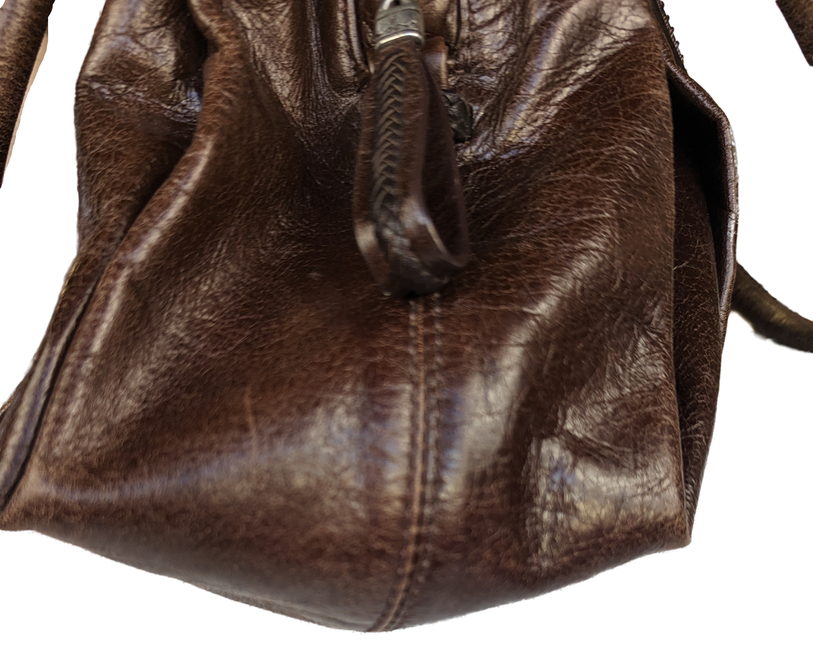 BrightonIn excellent pre-owned condition, Brighton Katarina Shoulder Bag in Brown Leather with glazed crocodile texture accents,  Braided Dual Handles and Silvertone HardwarHandbagBrighton Katrina Brown Leather Shoulder Bag - EUCBrighton Katrina Brown Leather Shoulder Bag - EUC