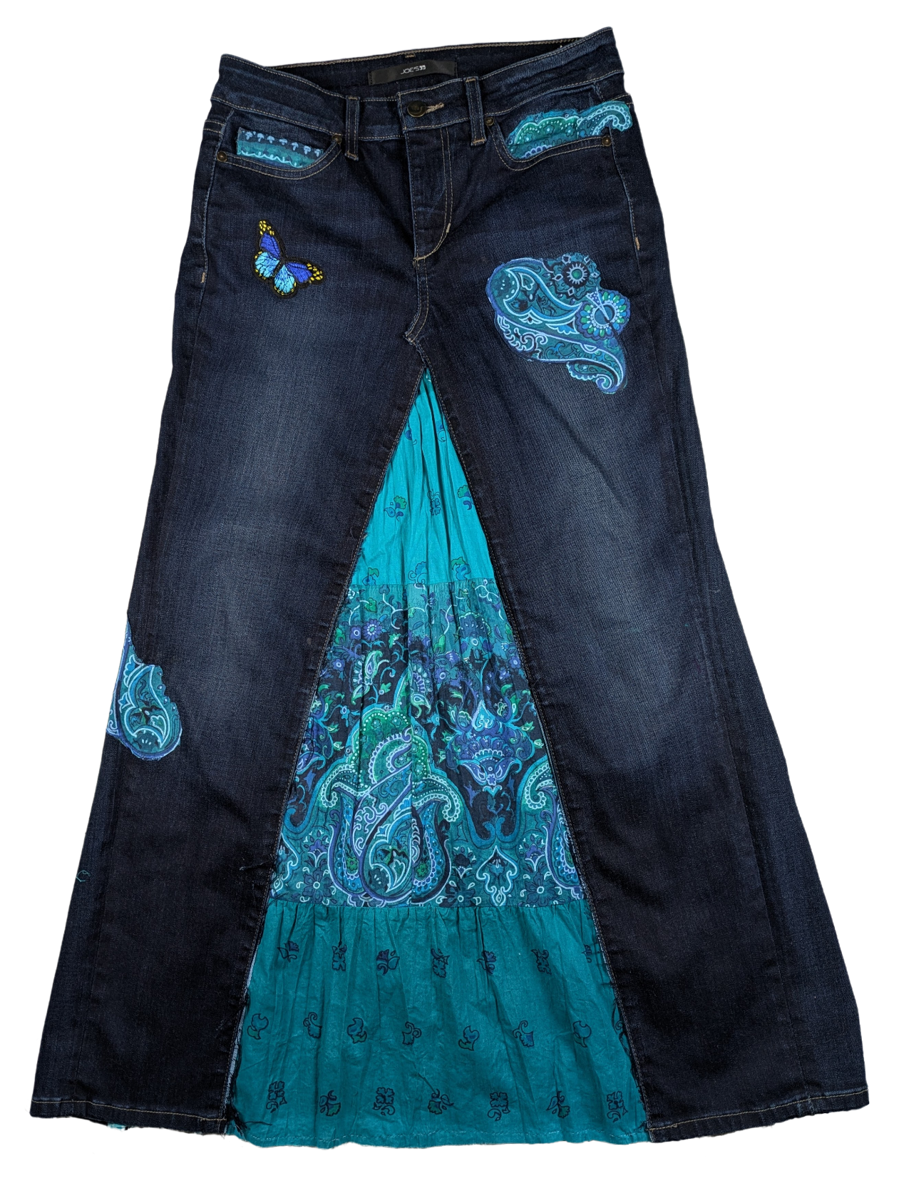 Refreshed - Joe's Jeans Upcycled Maxi Skirt Size 26 Is it a skirt, or a pair of jeans?  Or, is it both?  Check out this cute skirt with the style of yesteryear.  Thi