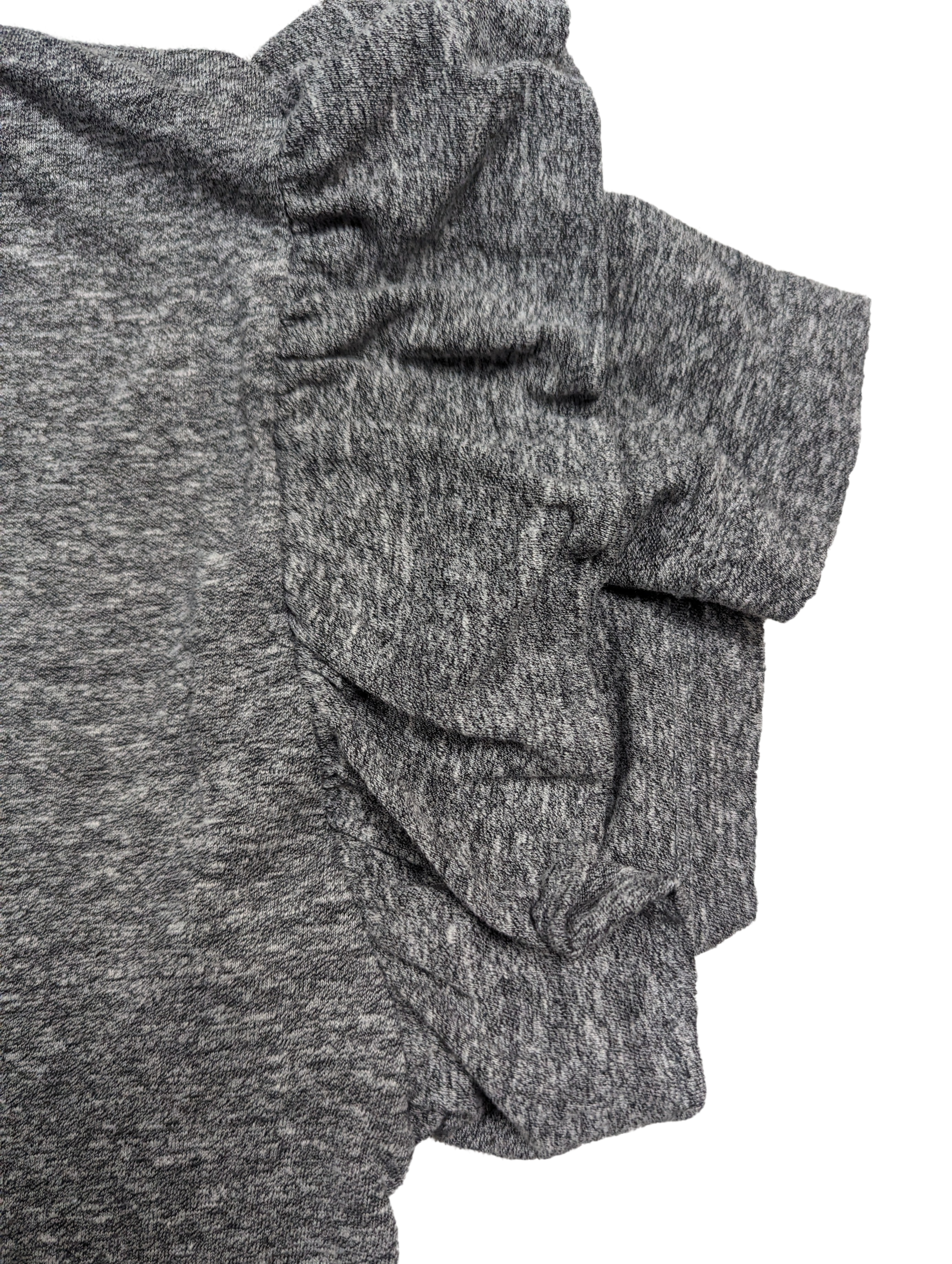 Current Elliott The Roadie Ruffle Sleeve Cotton Tee Size 2 Playful and comfy Current/Elliott The Roadie Tee boasts an oversized fit in soft heather gray cotton. With