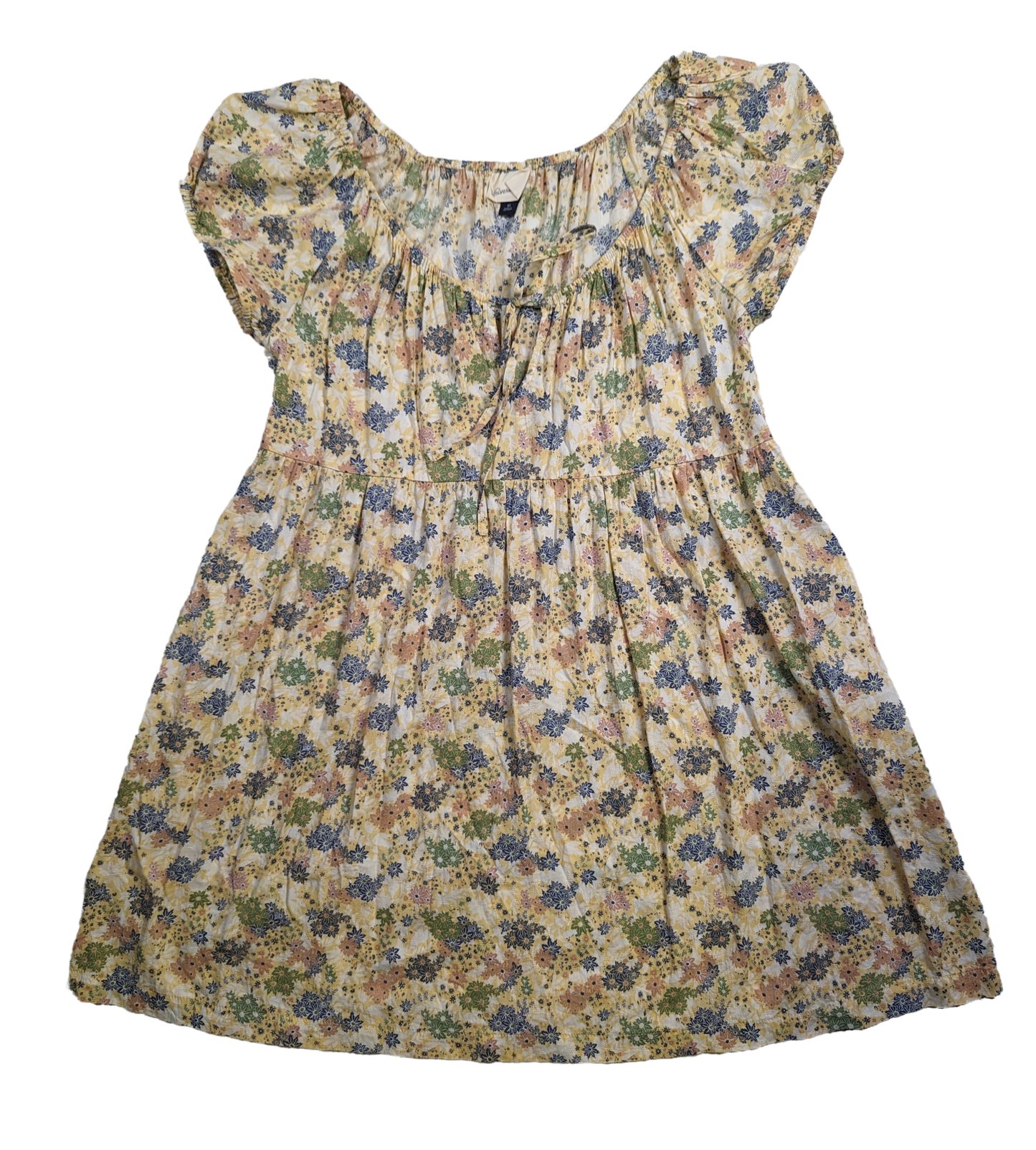 Universal Thread Floral Print Sun Dress Size Medium This Universal Thread sun dress will have you feeling like a blooming flower! With puff sleeves, side pockets and