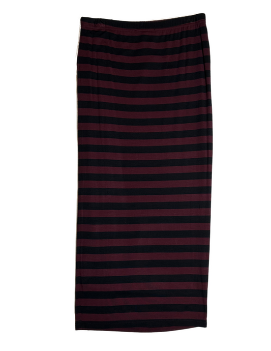 i jeans by Buffalo Long Burgundy and Black Stripe Stretch Skirt Size MGet ready to rock your casual look with the i jeans by Buffalo long burgundy and black stripe s