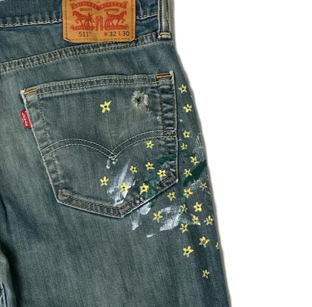 REFRESHED - Levi's Distressed Hand Painted Jeans
