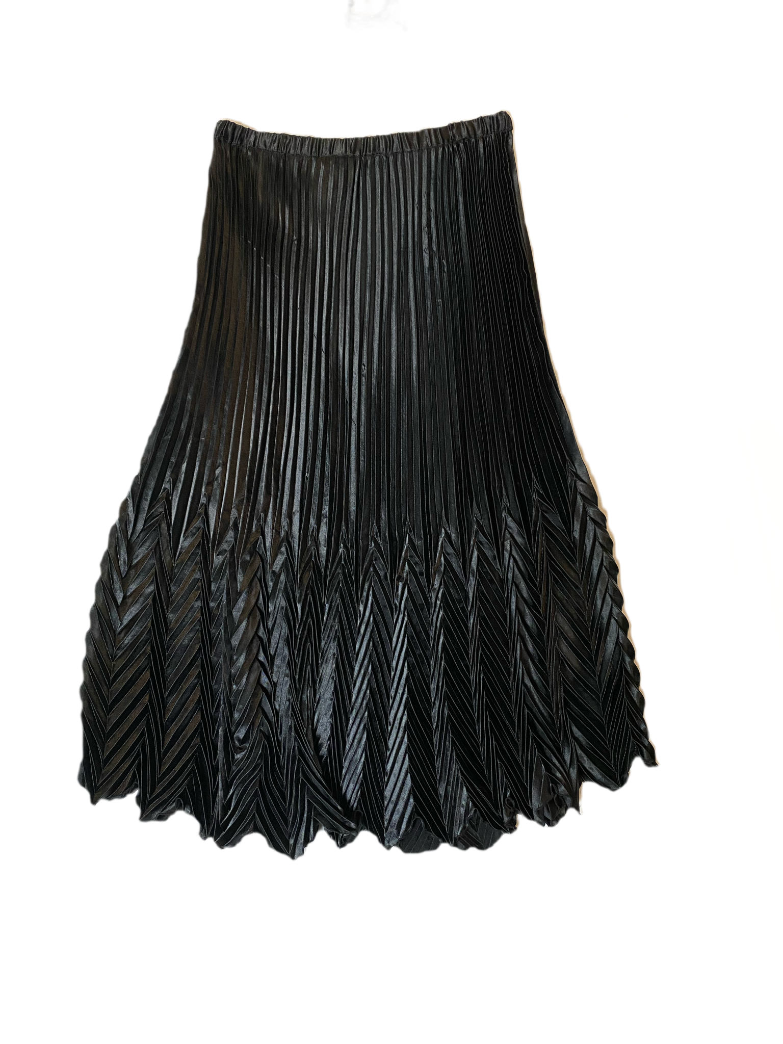 CachetThis Cachet long multi pleated black skirt is sure to turn heads. Crafted with a silky fabric, this black skirt features pleats with a stand out pattern at the bottoSkirtsCachet Long Multi Pleated Black SkirtCachet Long Multi Pleated Black Skirt