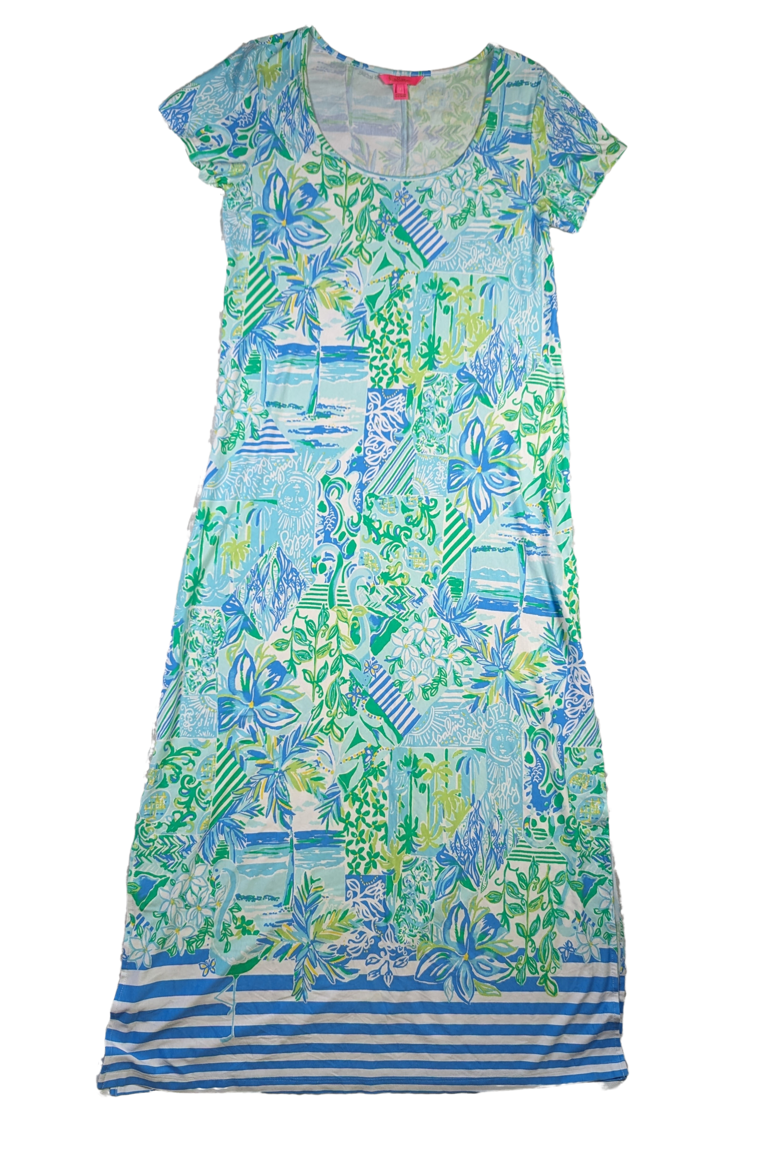 Lilly Pulitzer Wynne maxi dress, whisper blue Size Large Get ready to turn heads and spread beach happiness with the Lilly Pulitzer Wynne maxi dress. This whisper bl