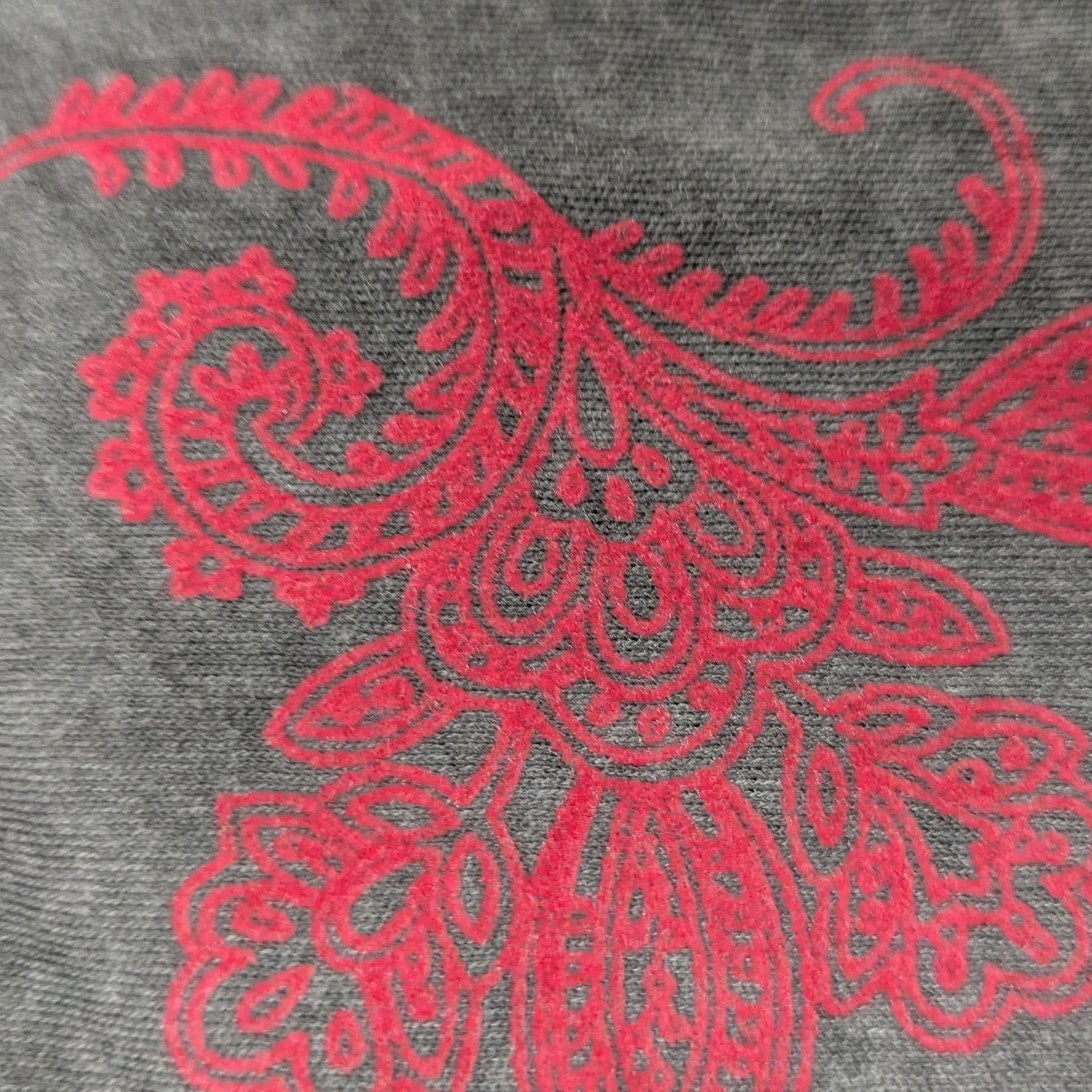 Coline Gray and Magenta Short Sleeve Dress with Lacing at Neck and BacStep out in style with this charming Coline dress, a lovely blend of comfort and chic design! t