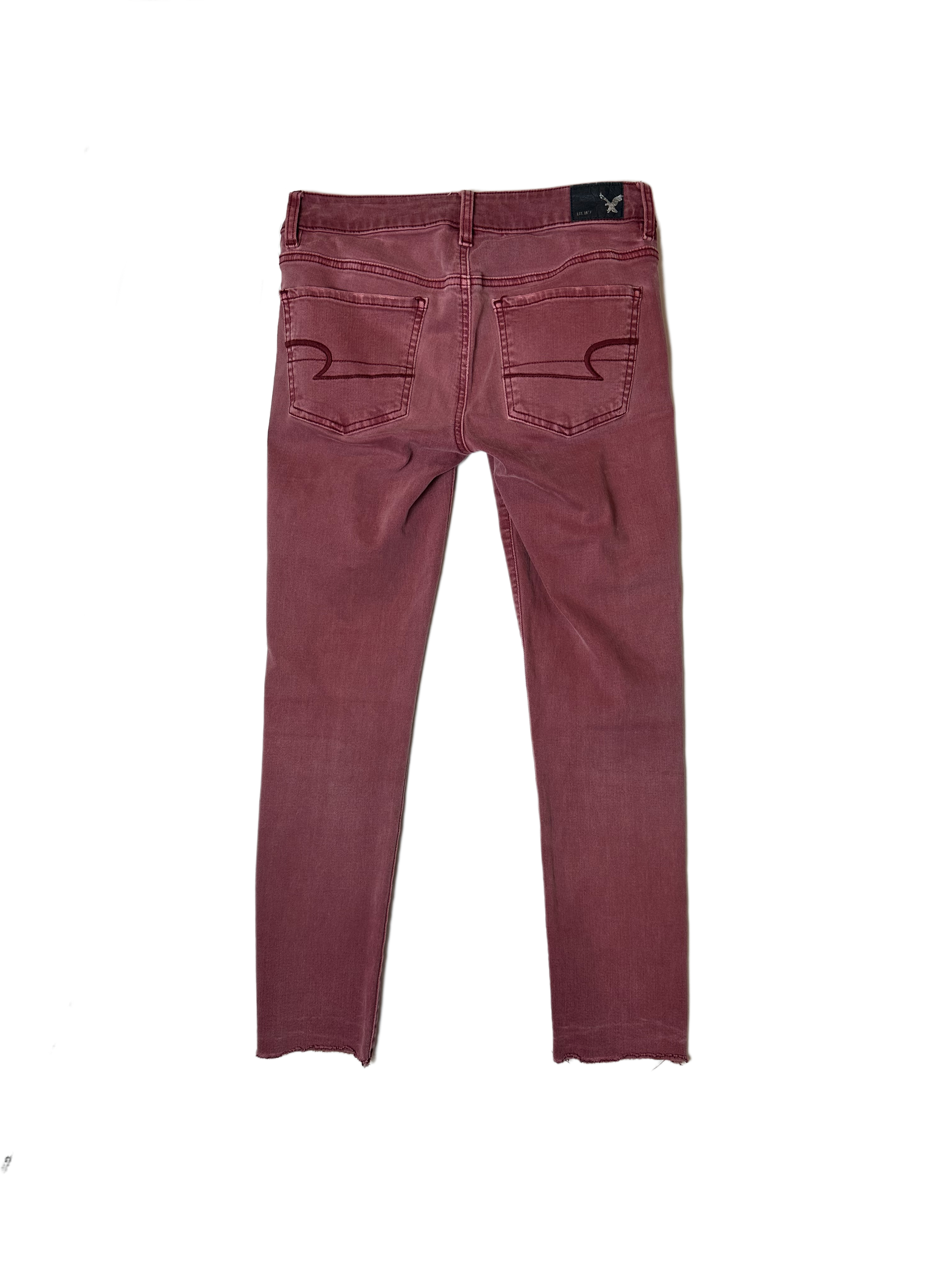 American EagleThese burgundy American Eagle cropped jeggings are ready to stretch the limits of your style! With super stretch material, a cropped length, and in a classic burgundJeansAmerican Eagle Burgundy Cropped JeggingsAmerican Eagle Burgundy Cropped Jeggings