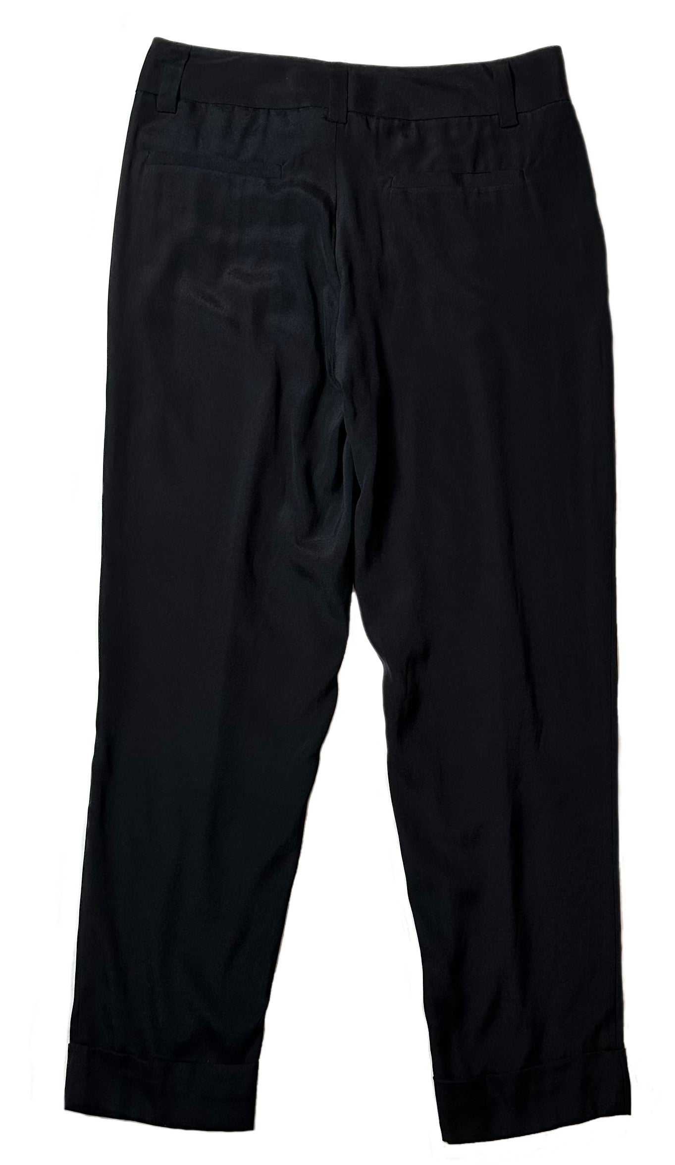 Alice + Olivia Black Cropped Silk Ankle Pants - NWT New With Tags Alice + Olivia Black silk ankle pants! Crafted with luxurious silk and pockets to hide your treasures,PantsAlice + Olivia Black Silk Ankle Pants - NWTAlice + Olivia Black Silk Ankle Pants - NWT