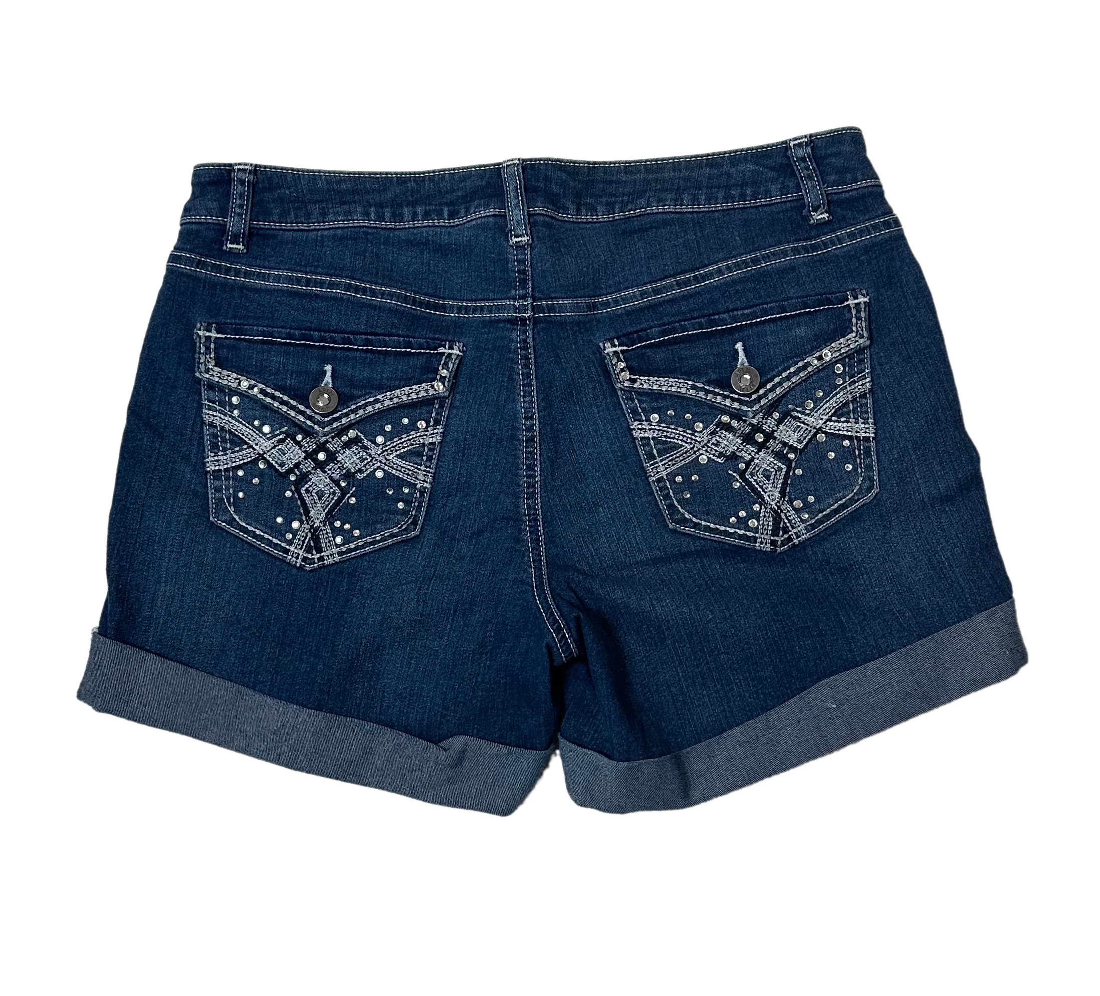 Apt 9 Denim Shorts with Embellished PocketsBe the envy of beach-goers everywhere with these sassy Apt 9 denim shorts! Featuring cuffed hems and embellished back pockets, they'll bring a bit of extra pizzazz tShortsApt 9 Denim Shorts with Embellished PocketsApt 9 Denim Shorts