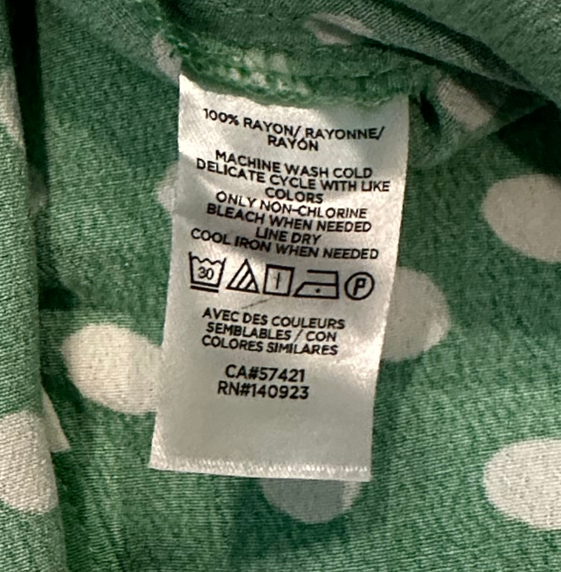 Loft Green & White Polka Dot Spaghetti Strap Top - NWT size XL Add some fun to your wardrobe with this Loft Green & White Polka Dot Top. Flowy and flirty with spaghe