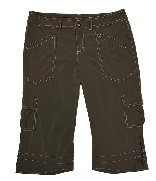 Athleta Gray Dipper Capris Cropped Pants Cargo #841284 Size 8 Get ready to conquer the day in these light weight gray Dipper Capris from Athleta! With multi pockets,
