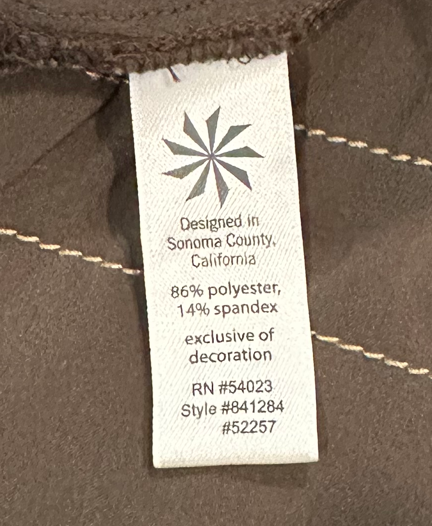 Athleta Gray Dipper Capris Cropped Pants Cargo #841284 Size 8 Get ready to conquer the day in these light weight gray Dipper Capris from Athleta! With multi pockets,